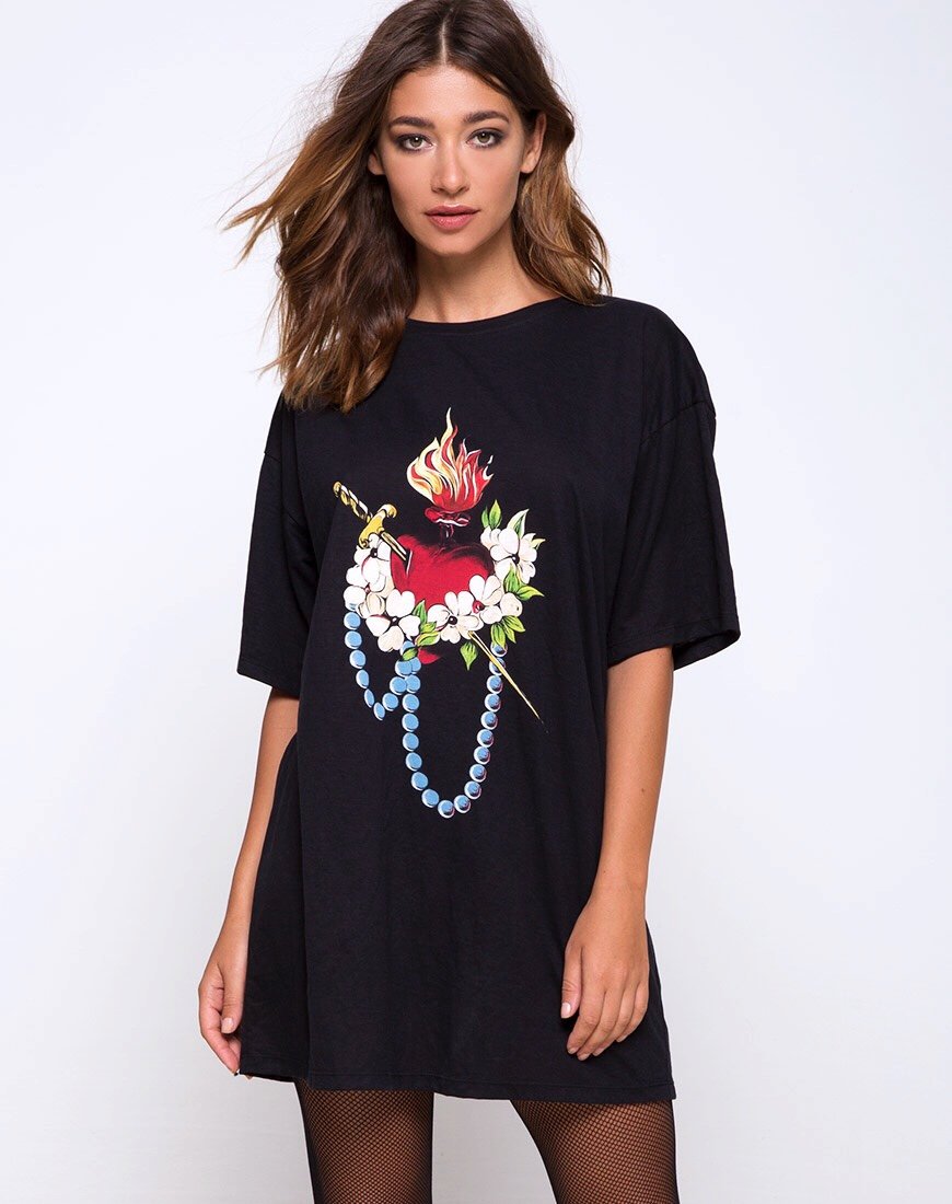 Bild von Sunny Kiss Oversize Tee in Sacred Heart