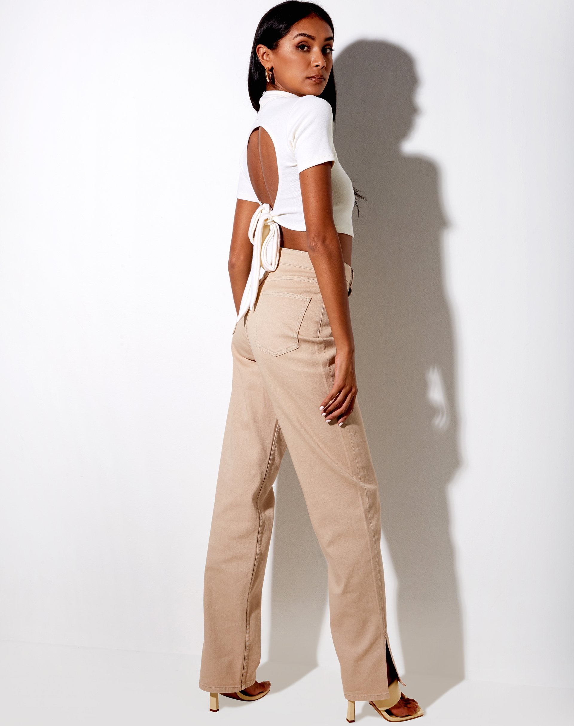 Bild von Que Crop Top in Rippe Elfenbein