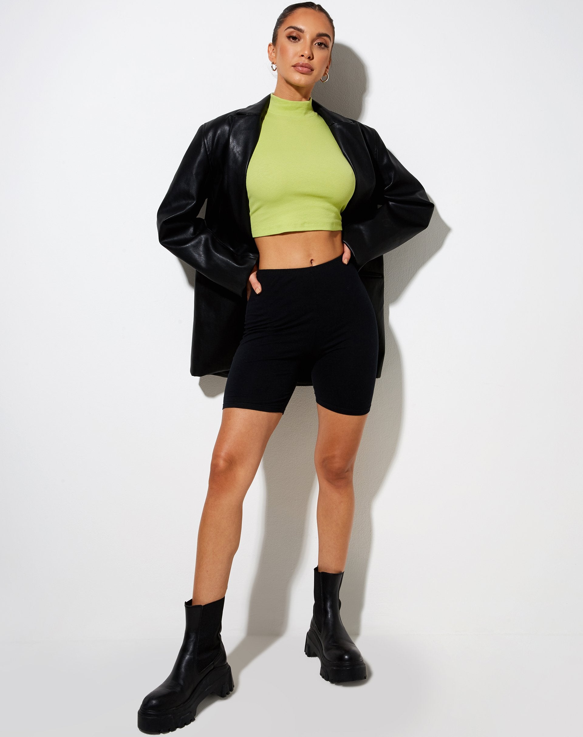 Bild von Que Crop Top in Blattgrün