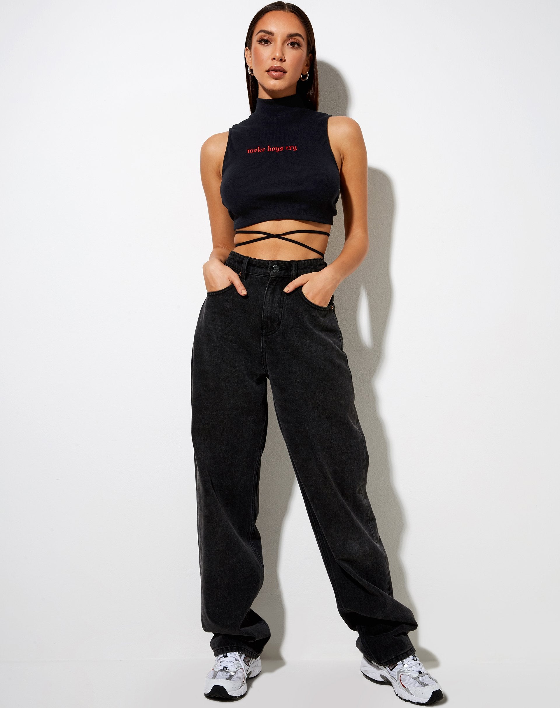 Bild von QUERA TOP RIB BLACK MAKE BOYS CRY EMBRO