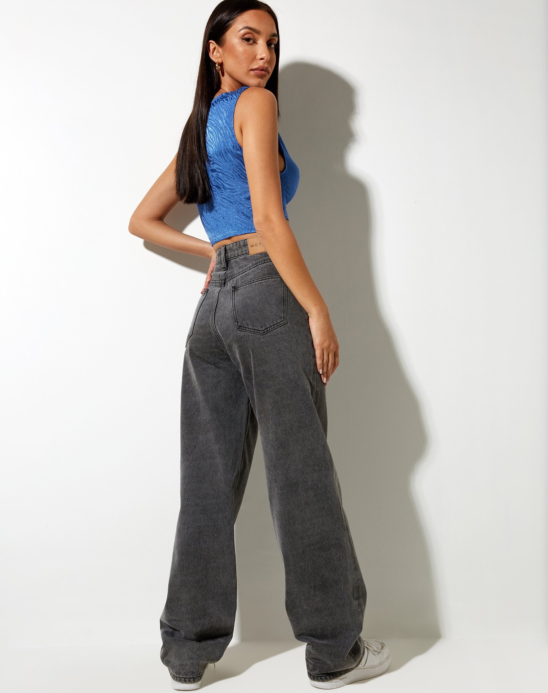 Bild von Raeless Crop Top in Satin Zebra Blau Bonnet