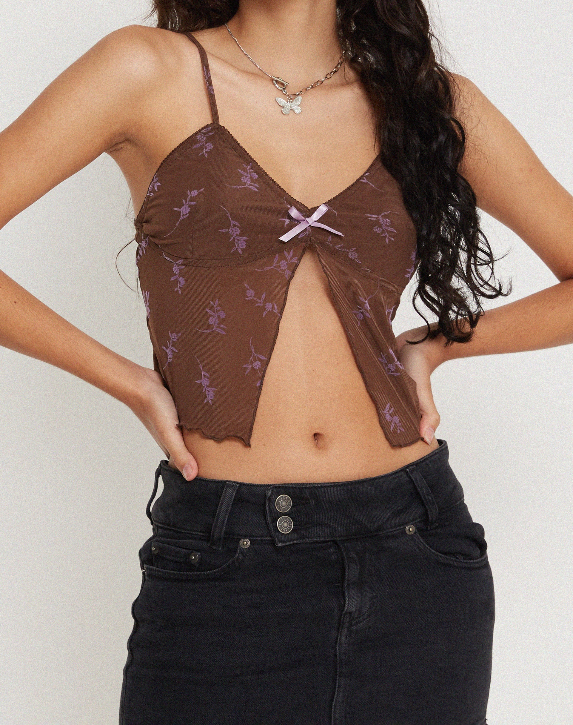 Image of Rama Cami Top in Blumenstamm Flock Braun