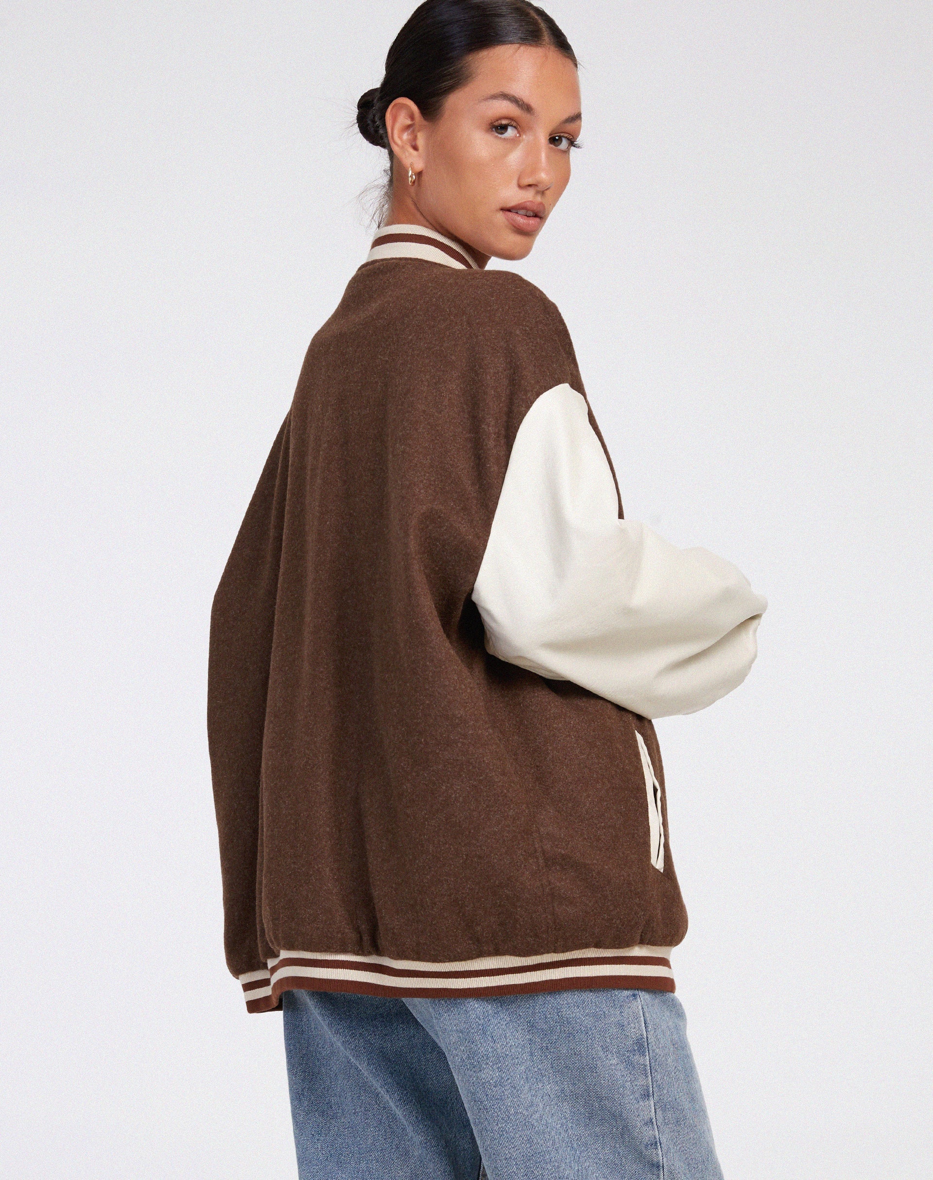 Bild von Bama Varsity Jacke in Braun Beige