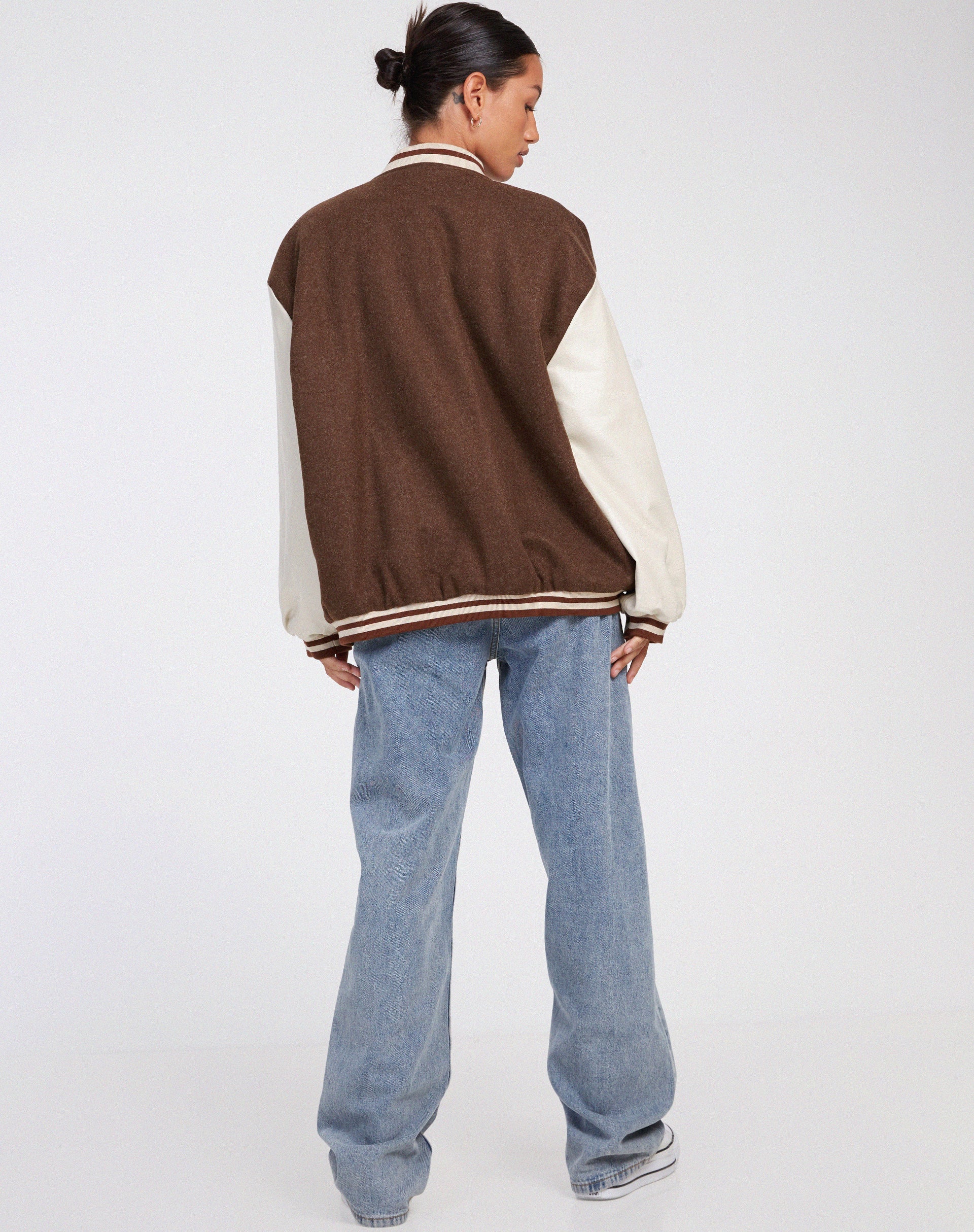 Bild von Bama Varsity Jacke in Braun Beige
