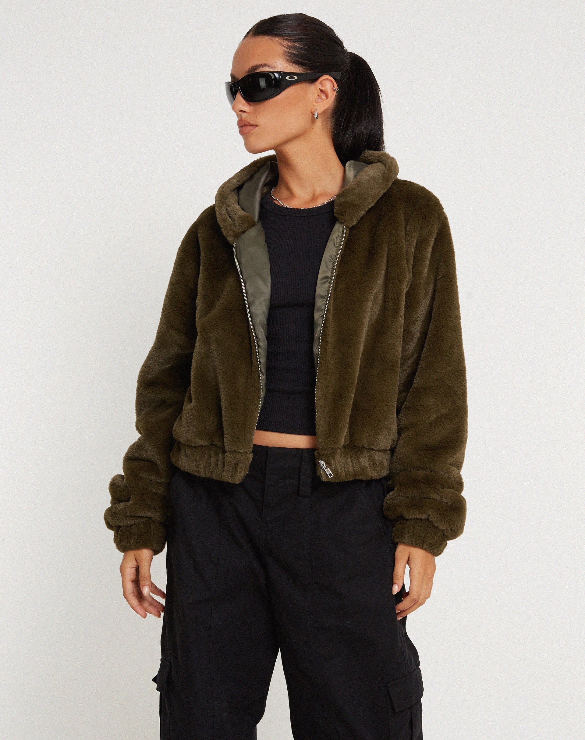 Bild von Banowa Zip Up Jacke in Olive