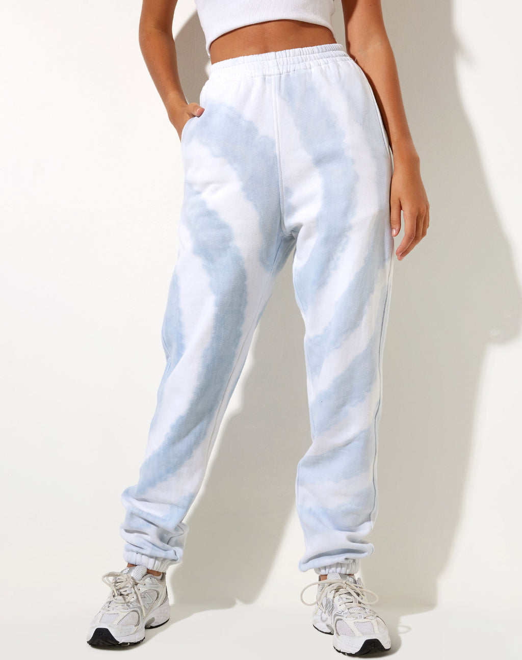 Basta Jogger in Blau und Weiß Swirl Tie Dye