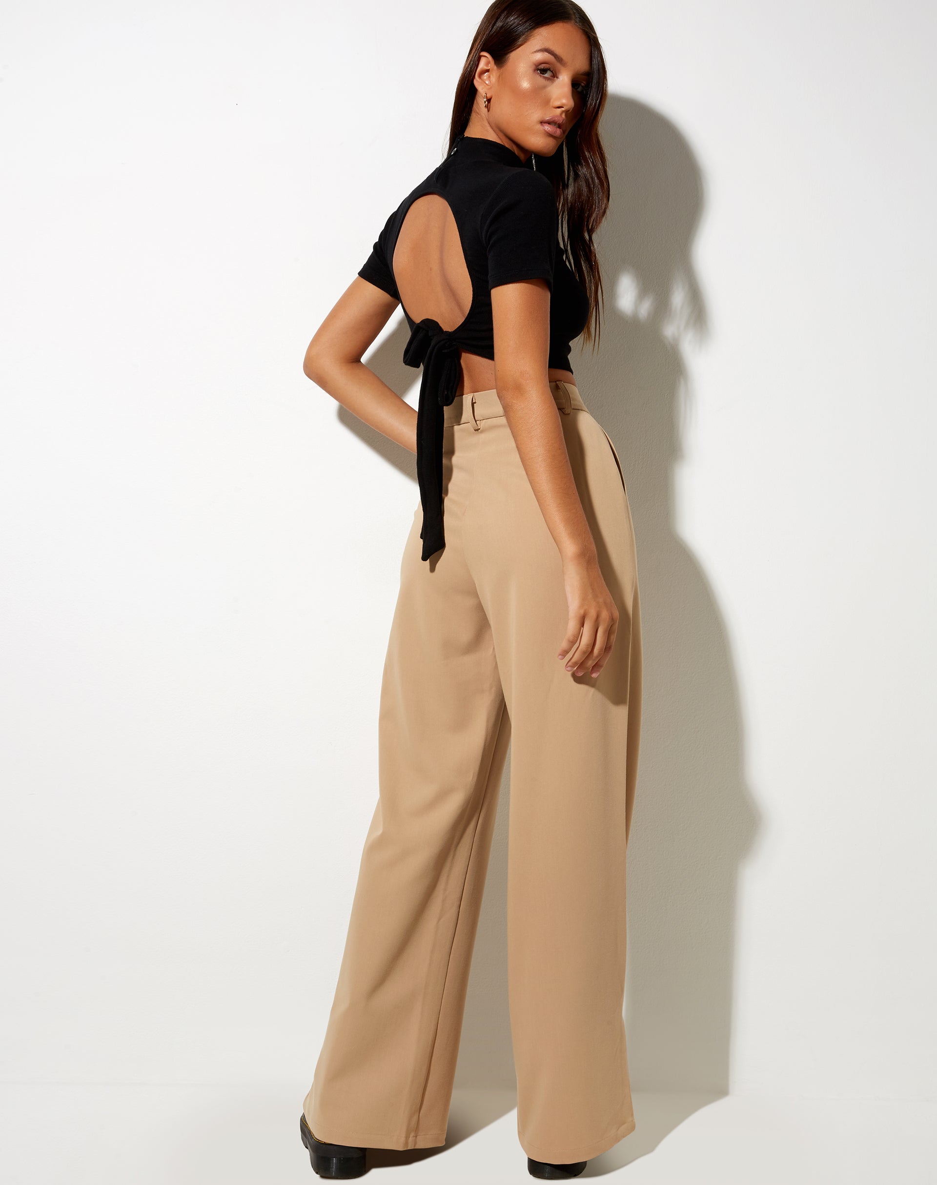 Bild von Gege Hose in Mandel