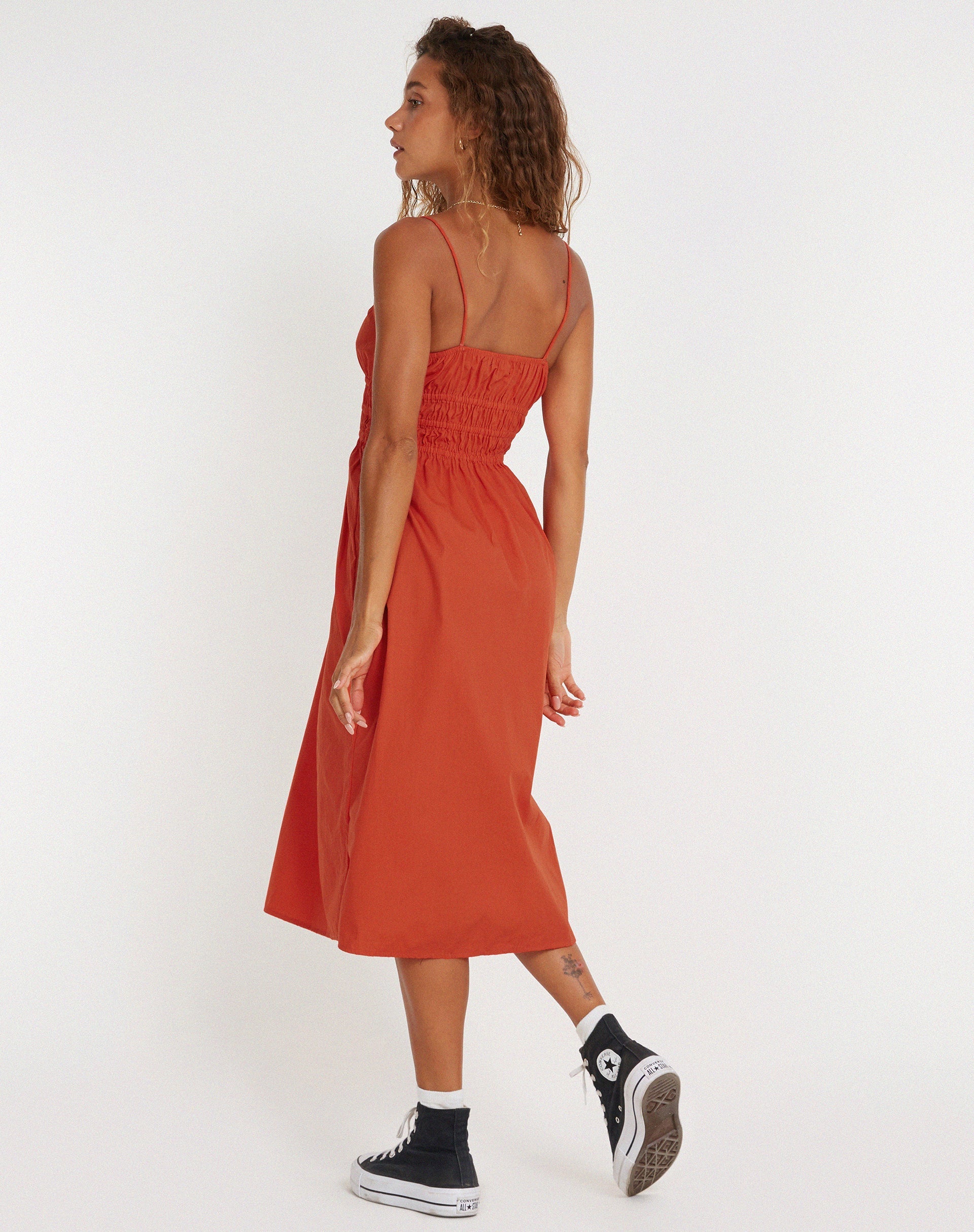 Abbildung von Jayko Midikleid in Orange