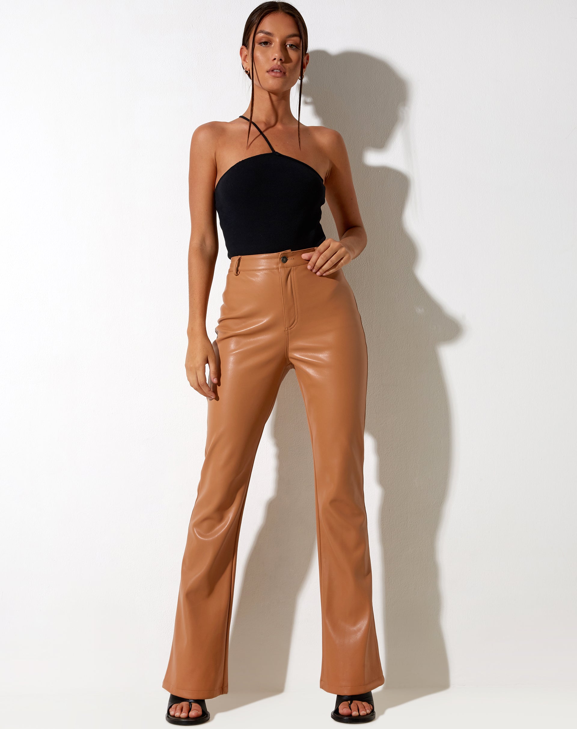 Bild von Zoven Flare Hose in PU Peachy Tan