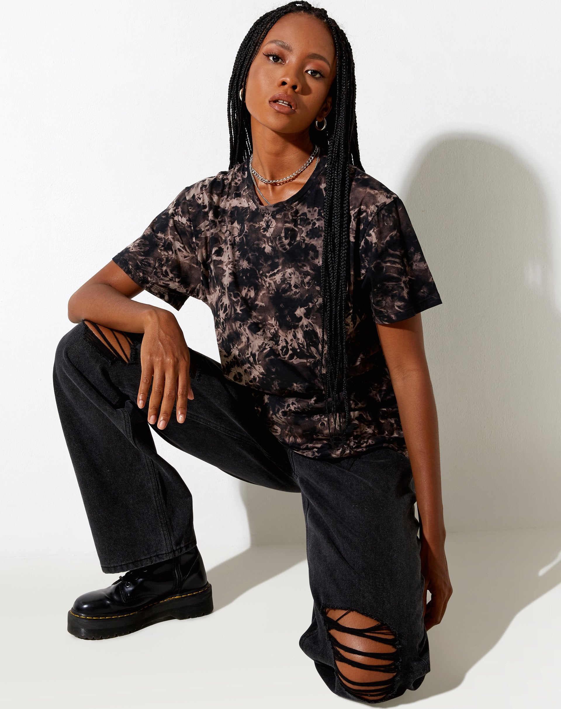 Bild von Oversize Basic Tee in Oil Smoke