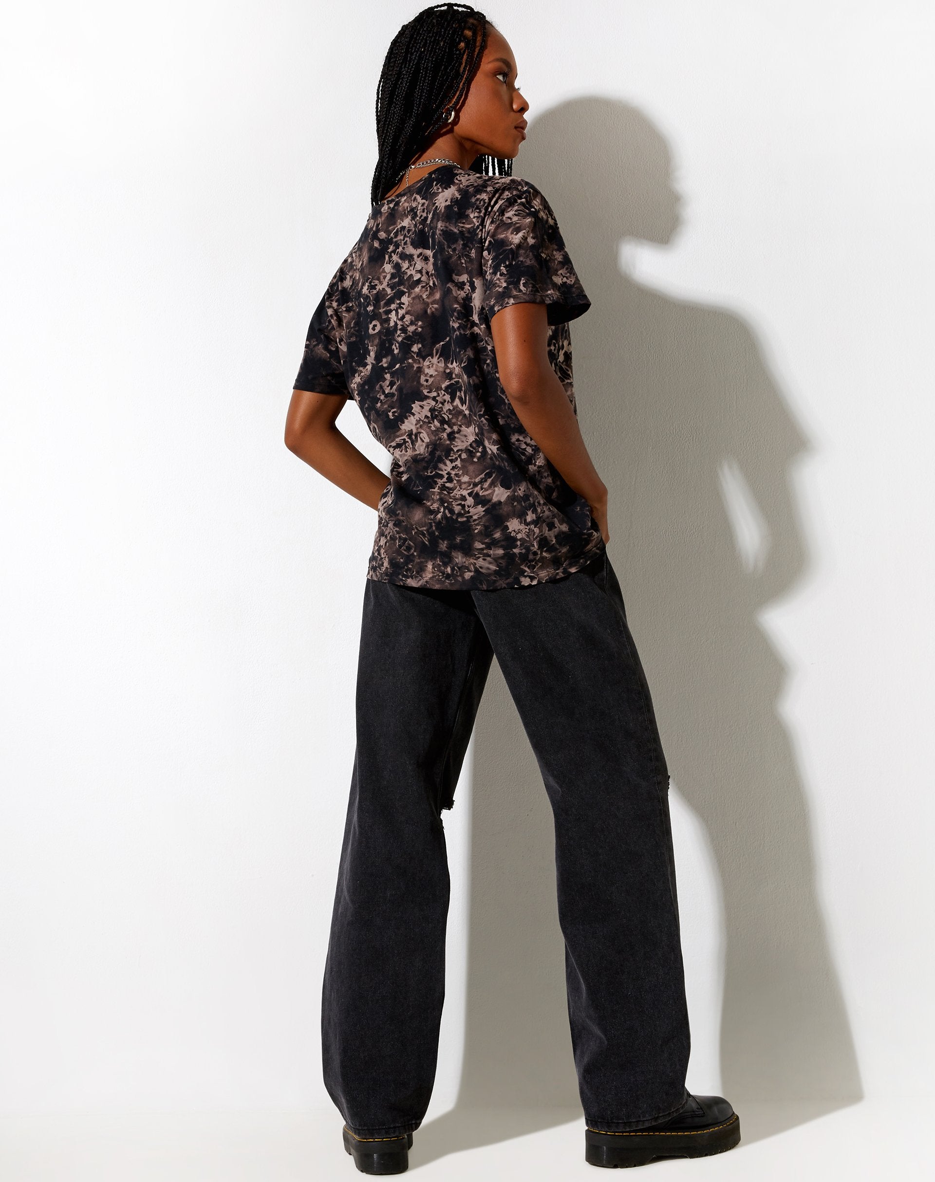 Bild von Oversize Basic Tee in Oil Smoke