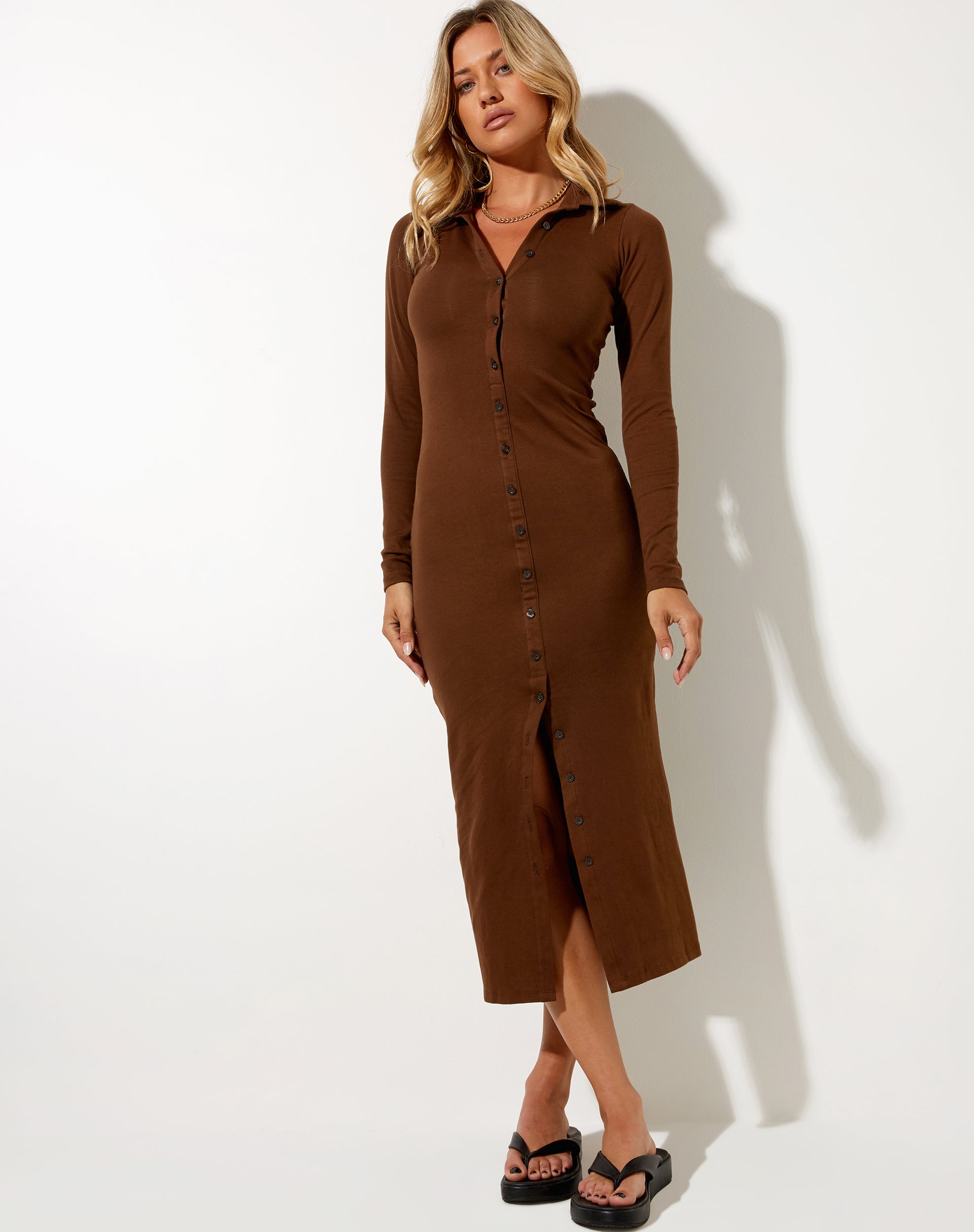 Bild von Taryn Maxikleid in Rippe Kakao
