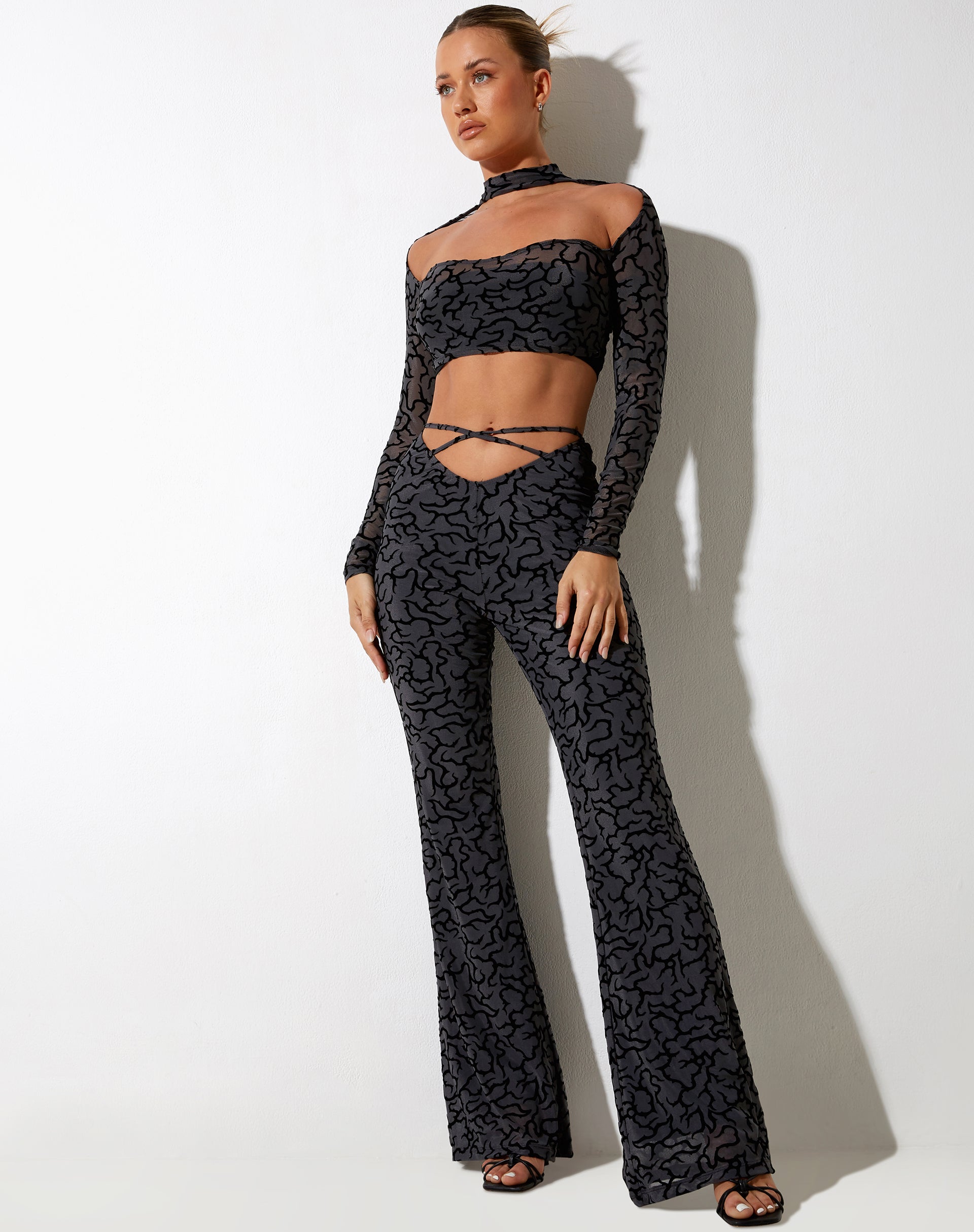 Bild von Ribus Crop Top in Tribal Flock