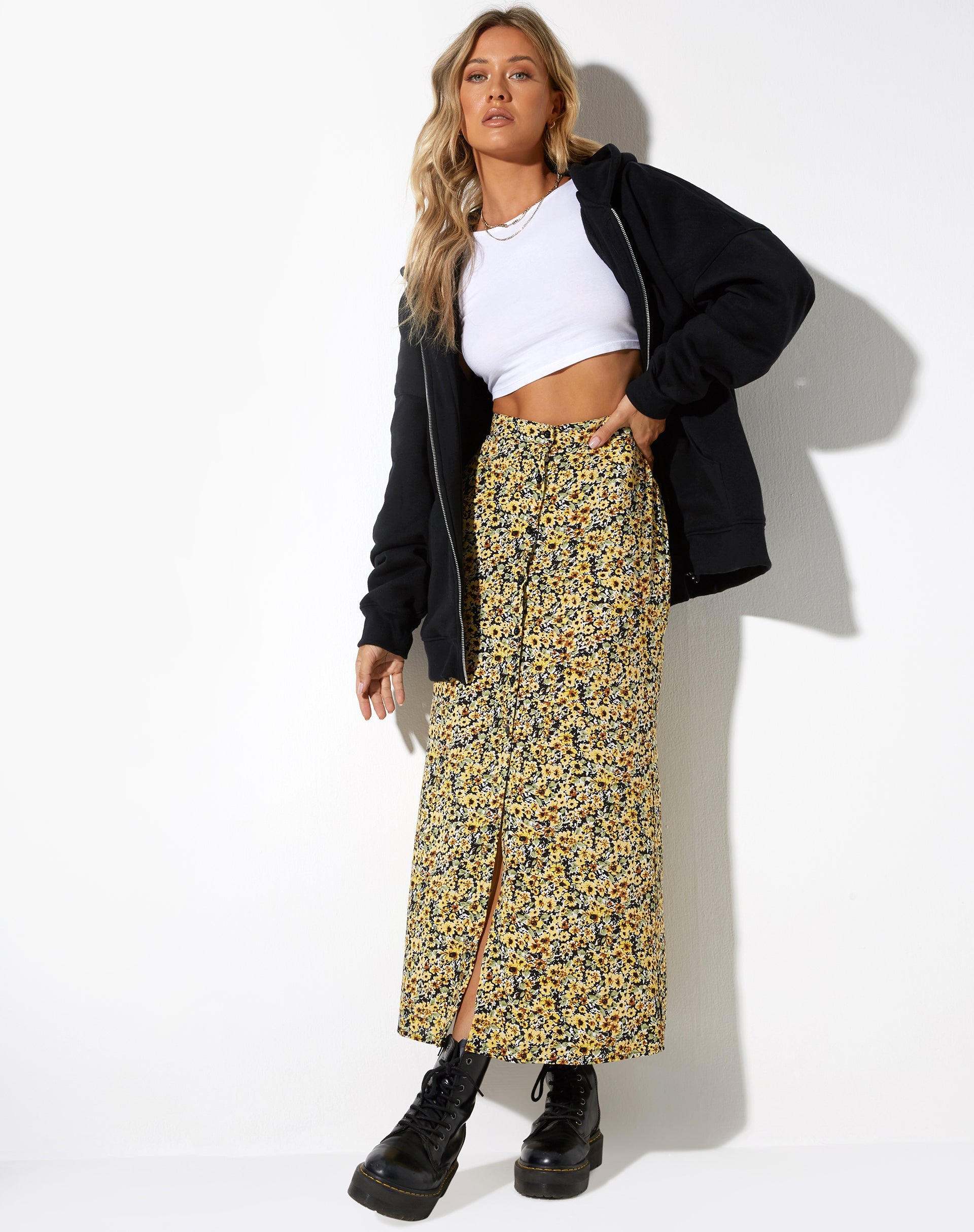 Bild von Rima Midirock in Spring Ditsy Yellow