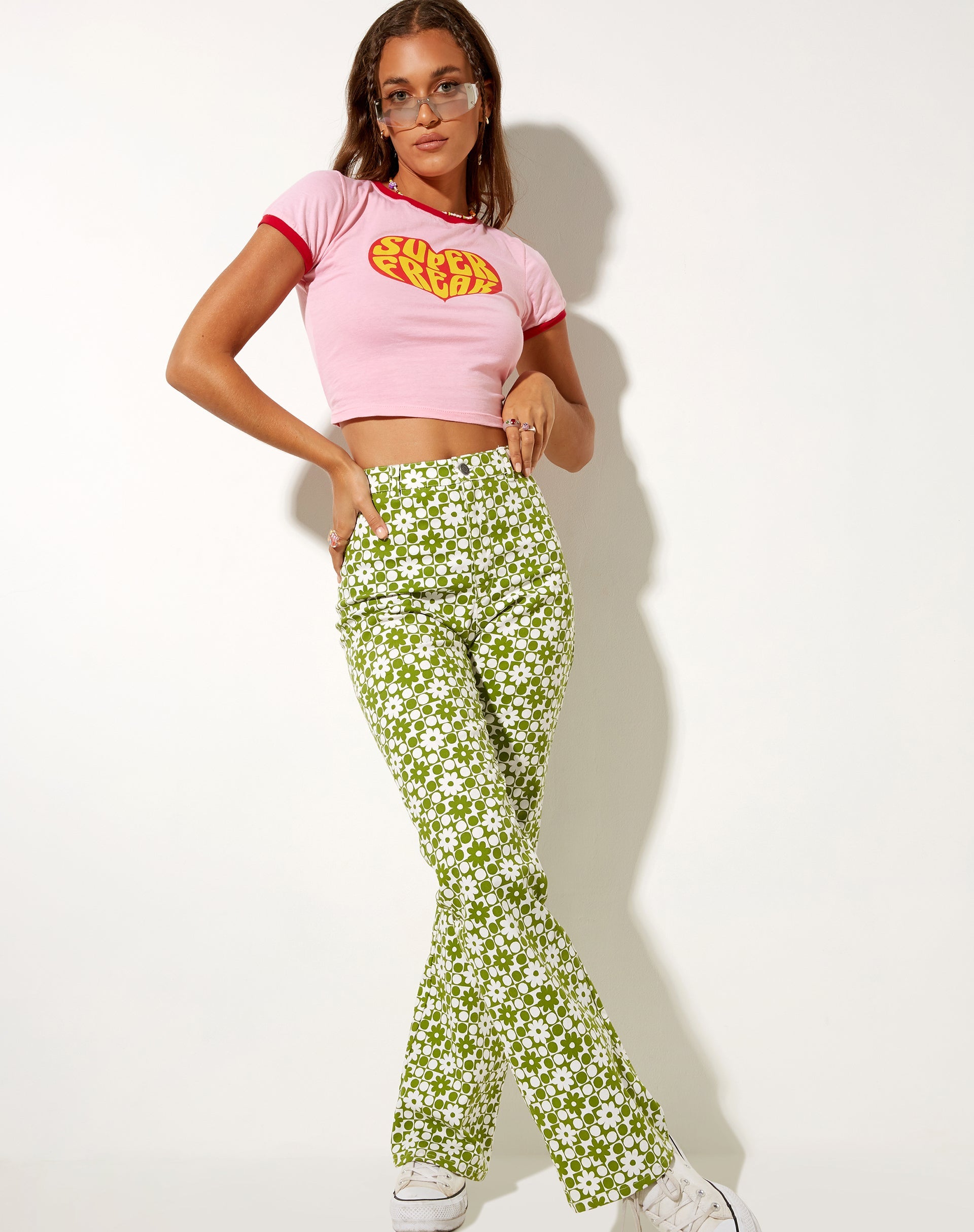 Bild von Ringer Tee in Peony Bind Racing Red Super Freak