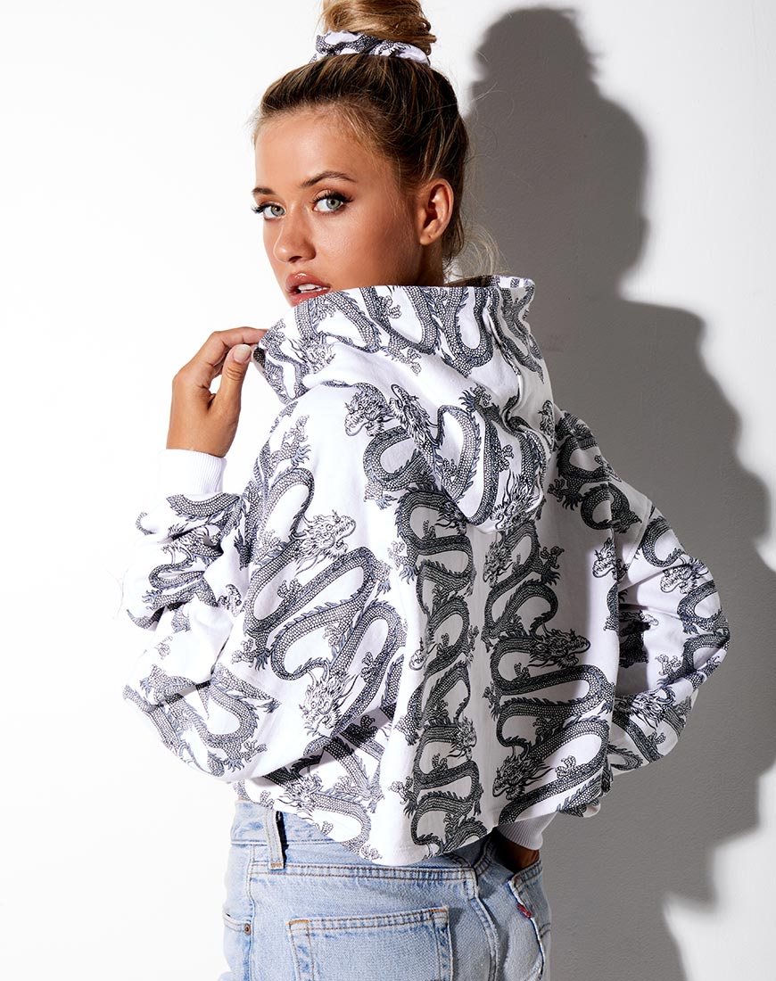 Roky Cropped Hoody in Dragon Rope Weiß Platzierung