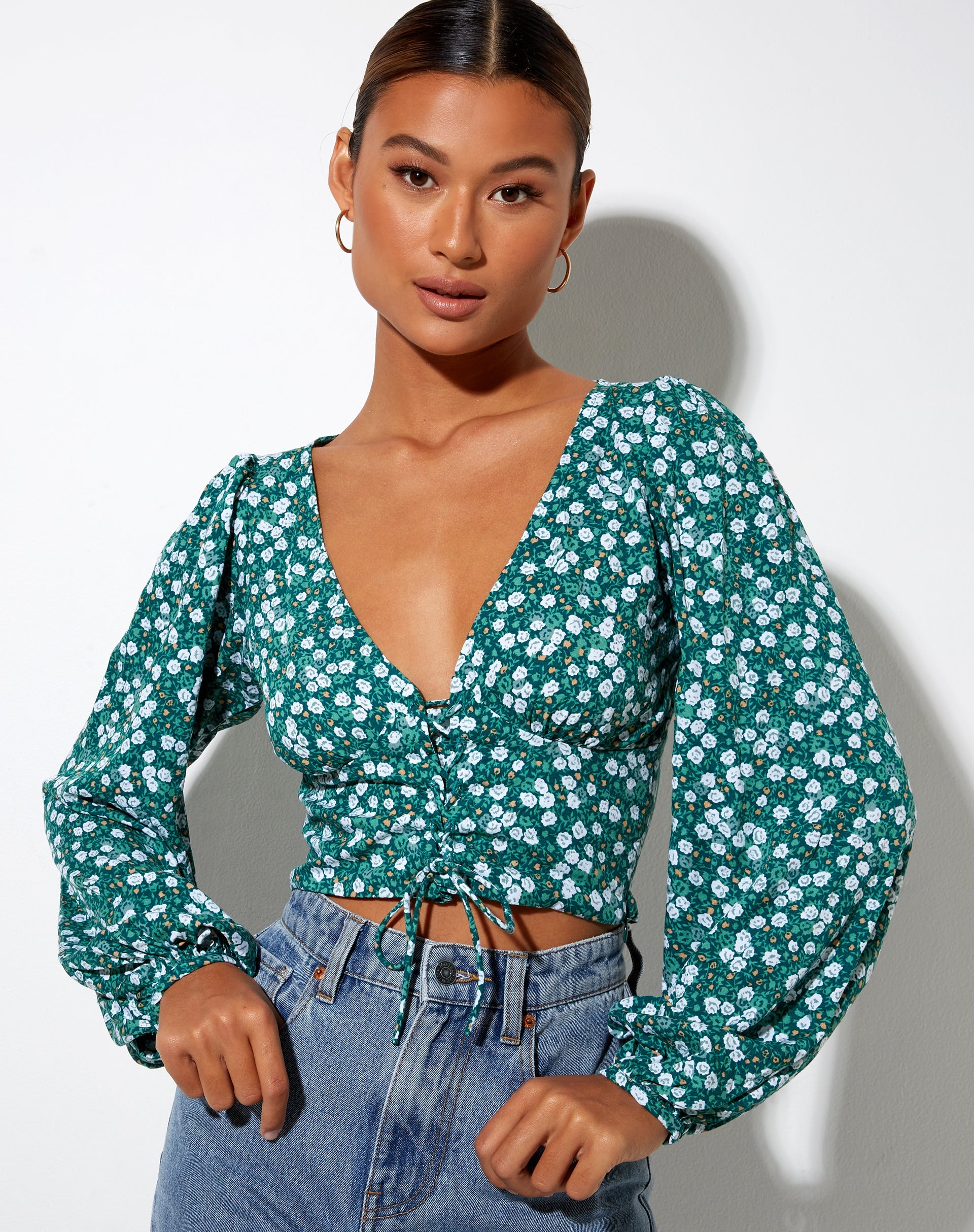 Image of Romina Langärmeliges Top mit Blumenmuster Grün