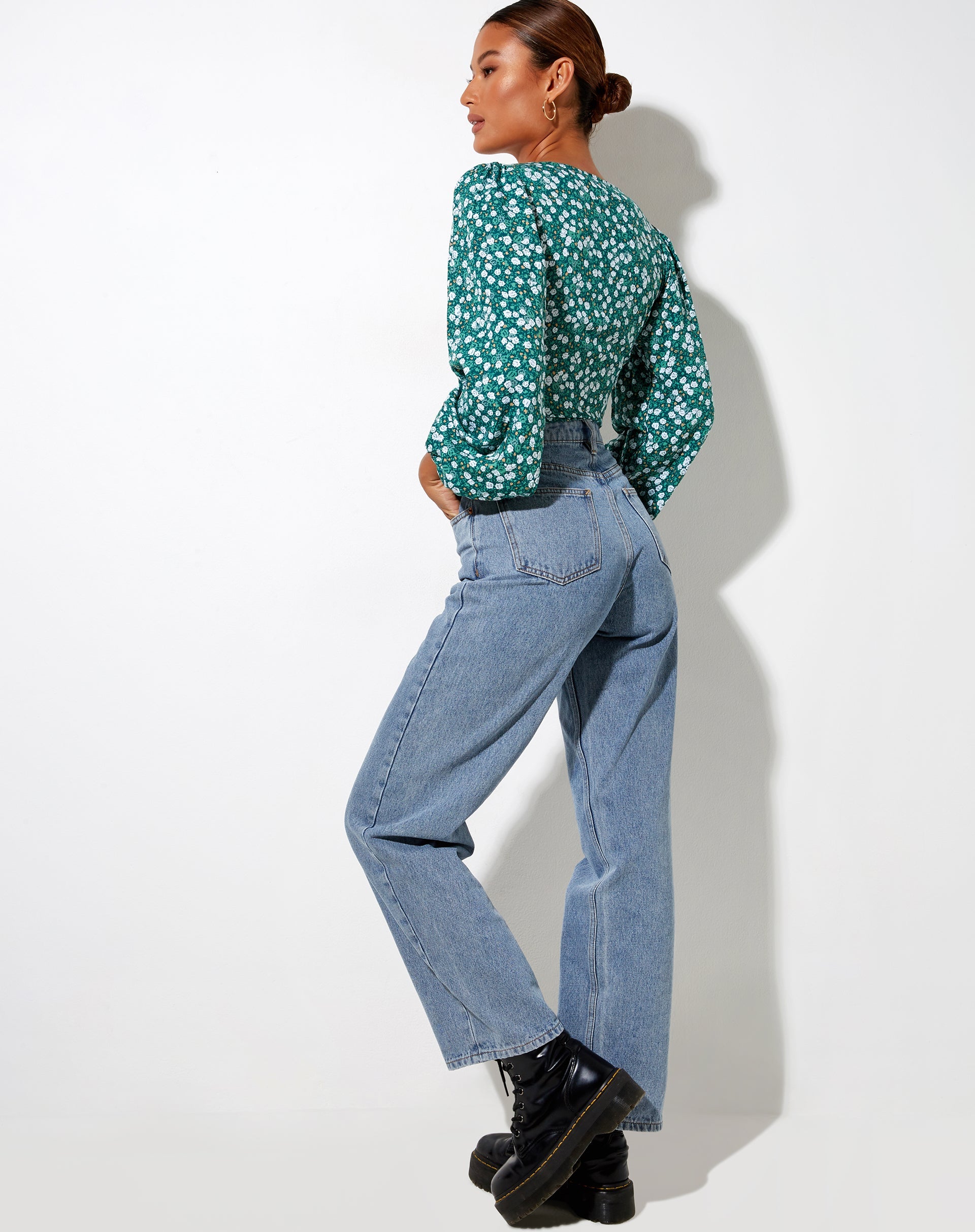 Image of Romina Langärmeliges Top mit Blumenmuster Grün