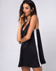 Image of Rona Slip Dress in Schwarz mit elfenbeinfarbenen Streifen