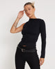 Image of Roonhi Langärmeliges One-Shoulder-Top in Schwarz