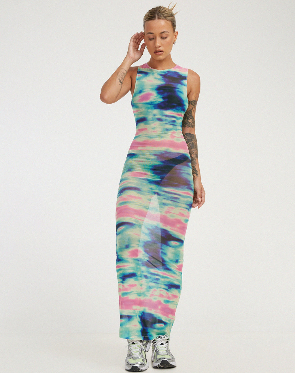 Roskila Maxikleid in Multi Blur Orb Navy