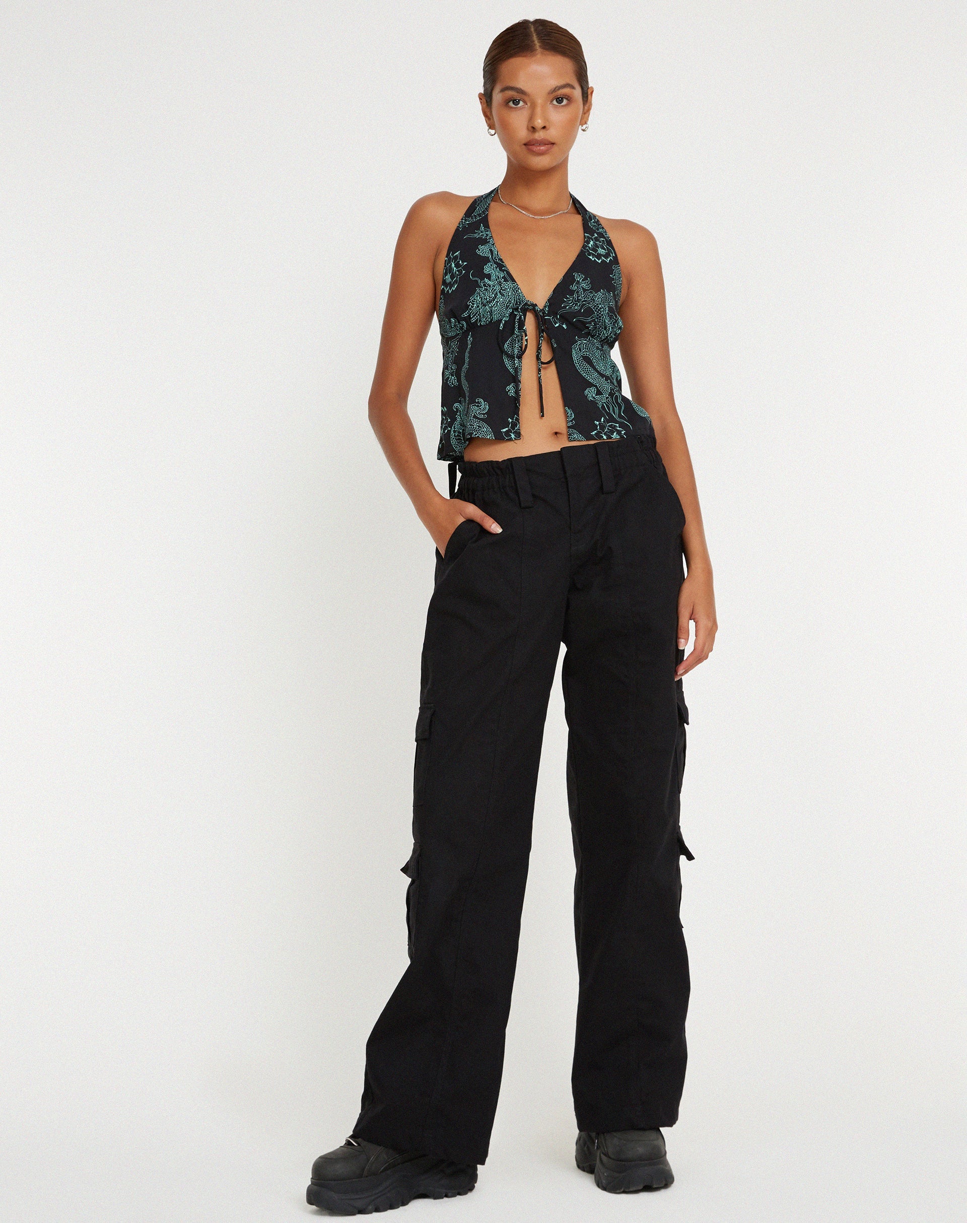 Abbildung von Roula Halter Top in Dragon Flower Black Mint
