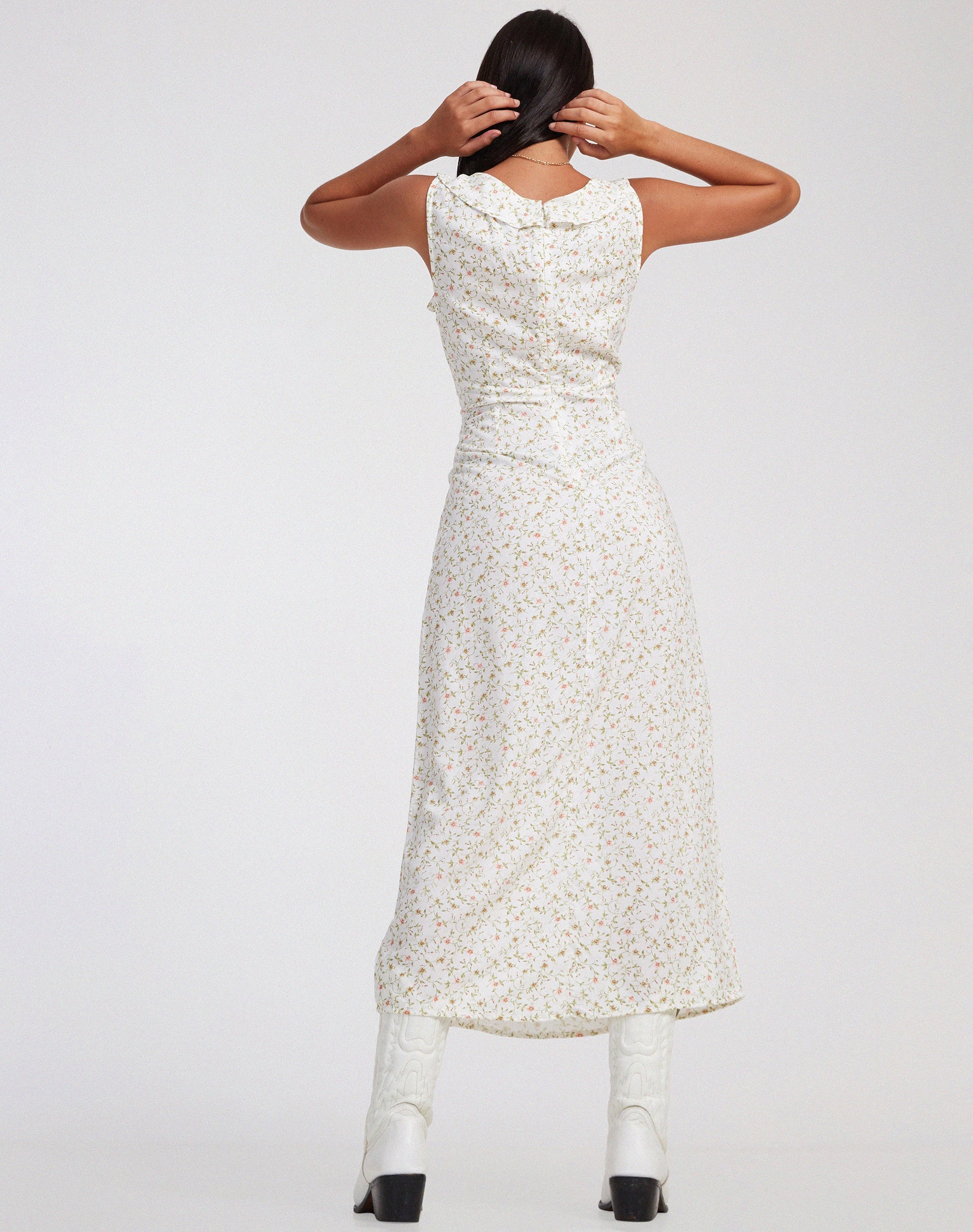 Abbildung von Rufiso Midikleid in Pretty Petal Ivory