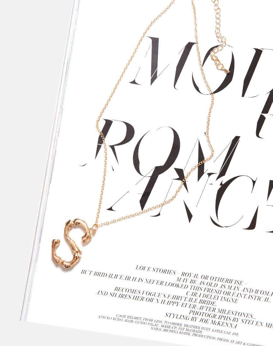 Halskette in Gold Buchstabe S