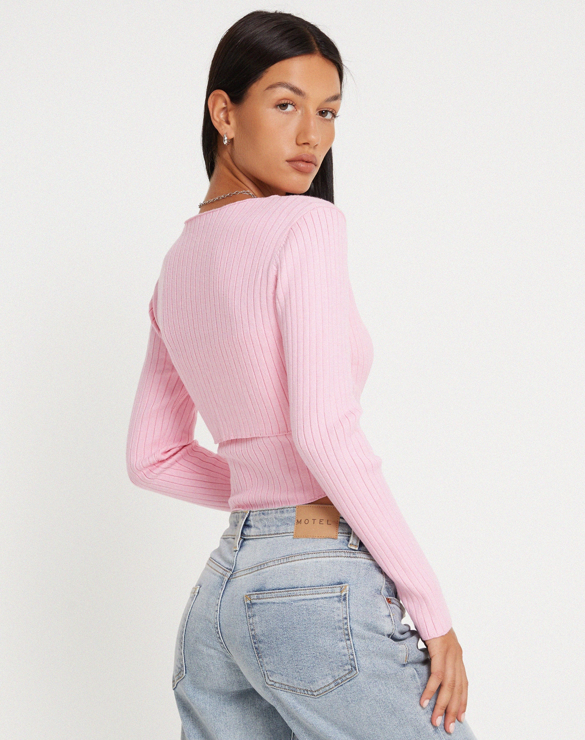 Bild von Sabai Button Up Cardi in Rosa