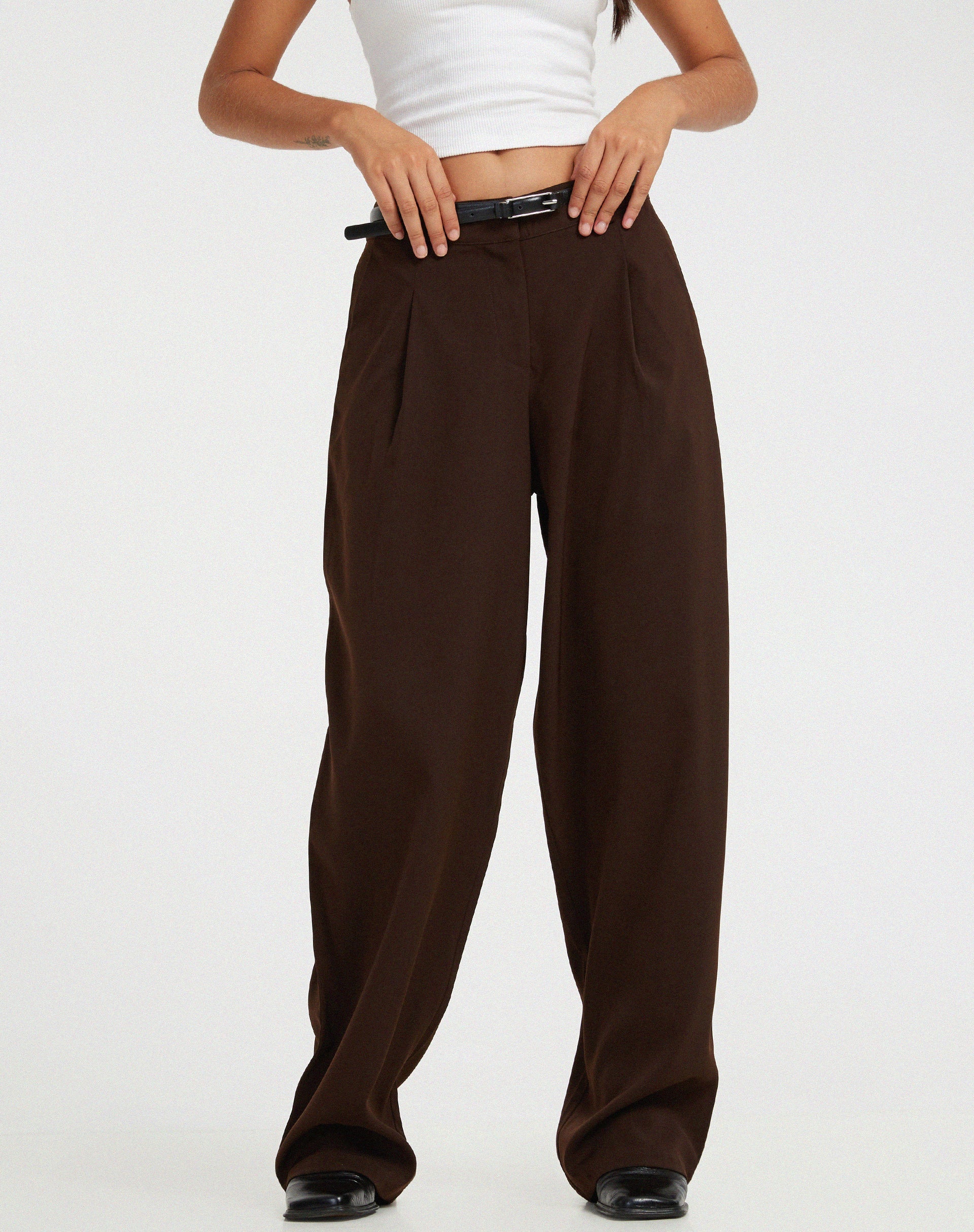 Abbildung der Sabara-Hose in Tailoring Cappuccino