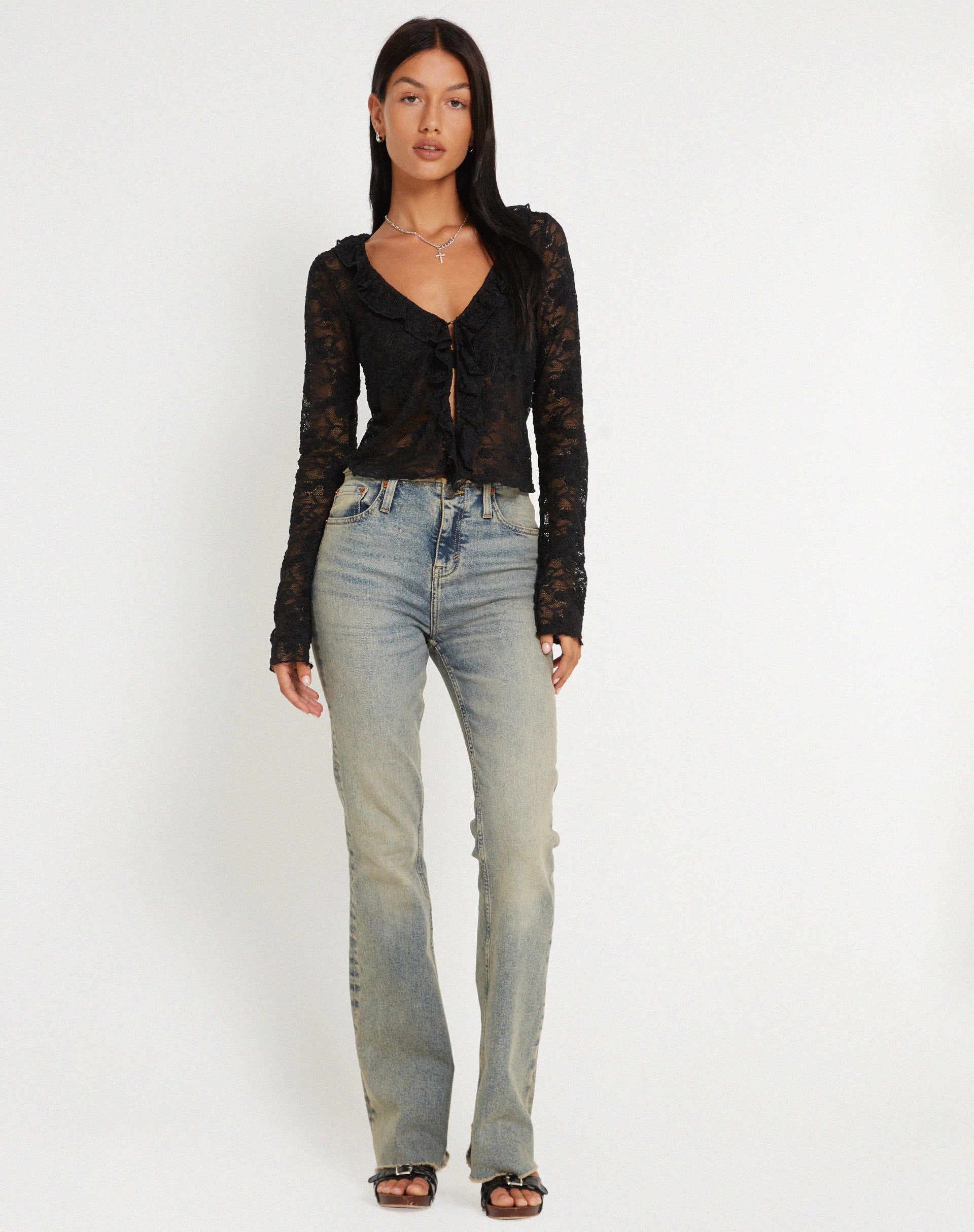 Bild von Sadiru Cardi in Lace Black