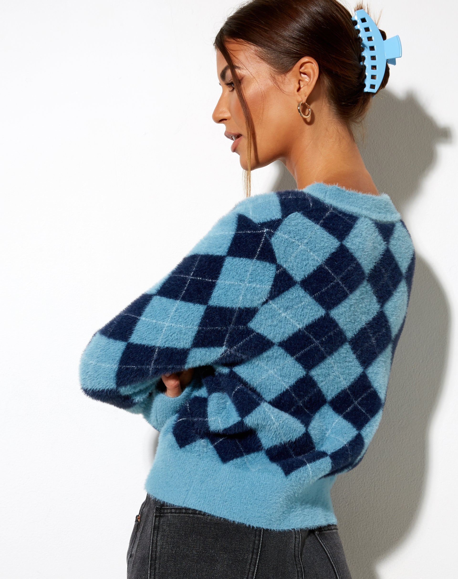 Bild von Saidi Cardi in Diamantblau und Marineblau