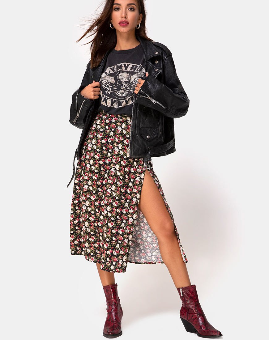 Saika Rock in Courtney Floral
