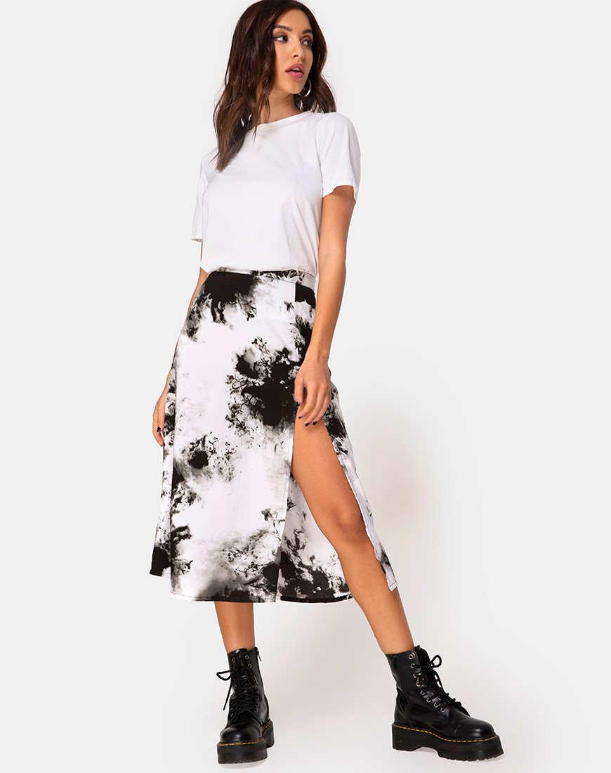 Bild von Saika Midirock in Mono Tie Dye Schwarz und Weiß