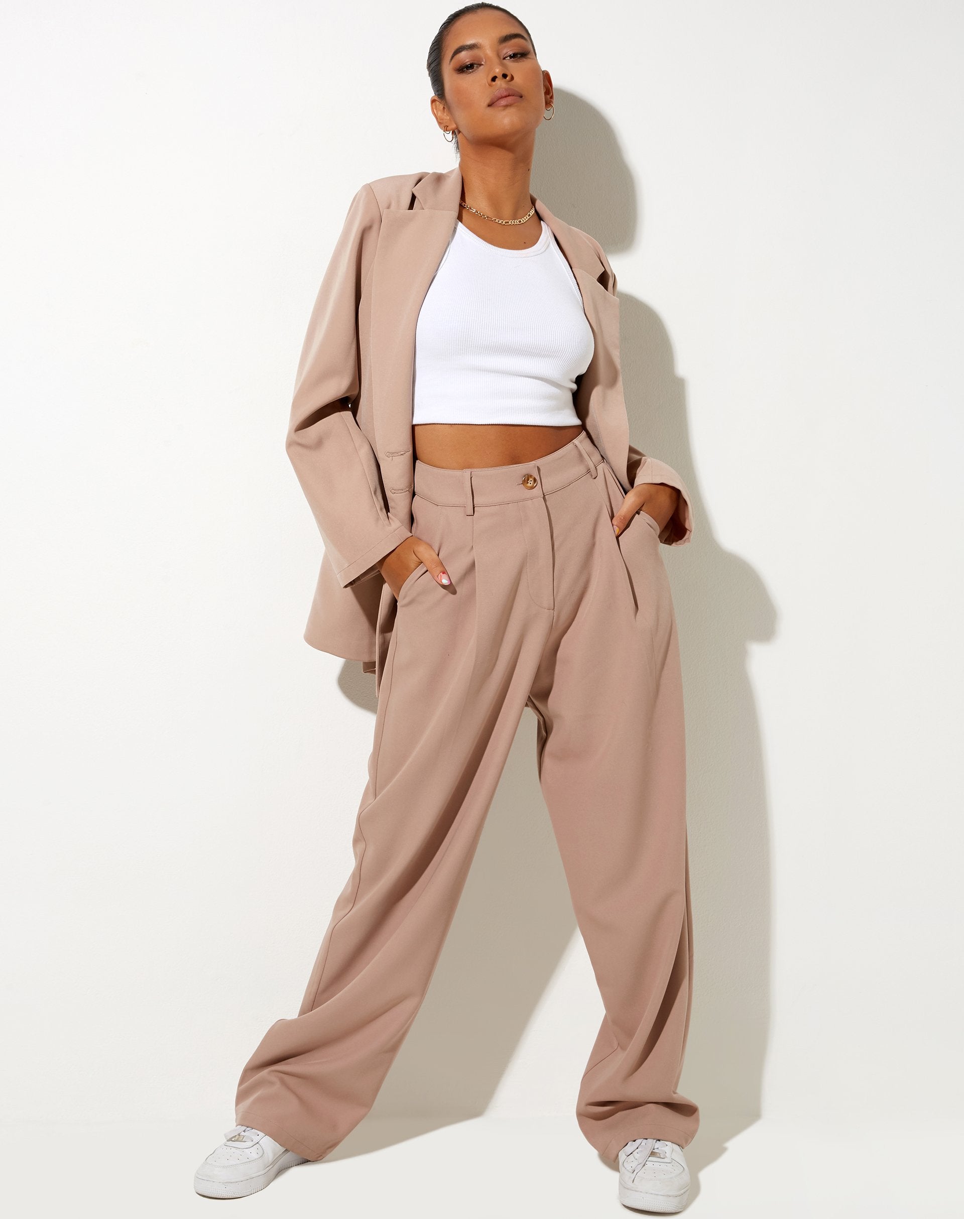 Image der Sakila Hose in Tailoring Dusty Lilac