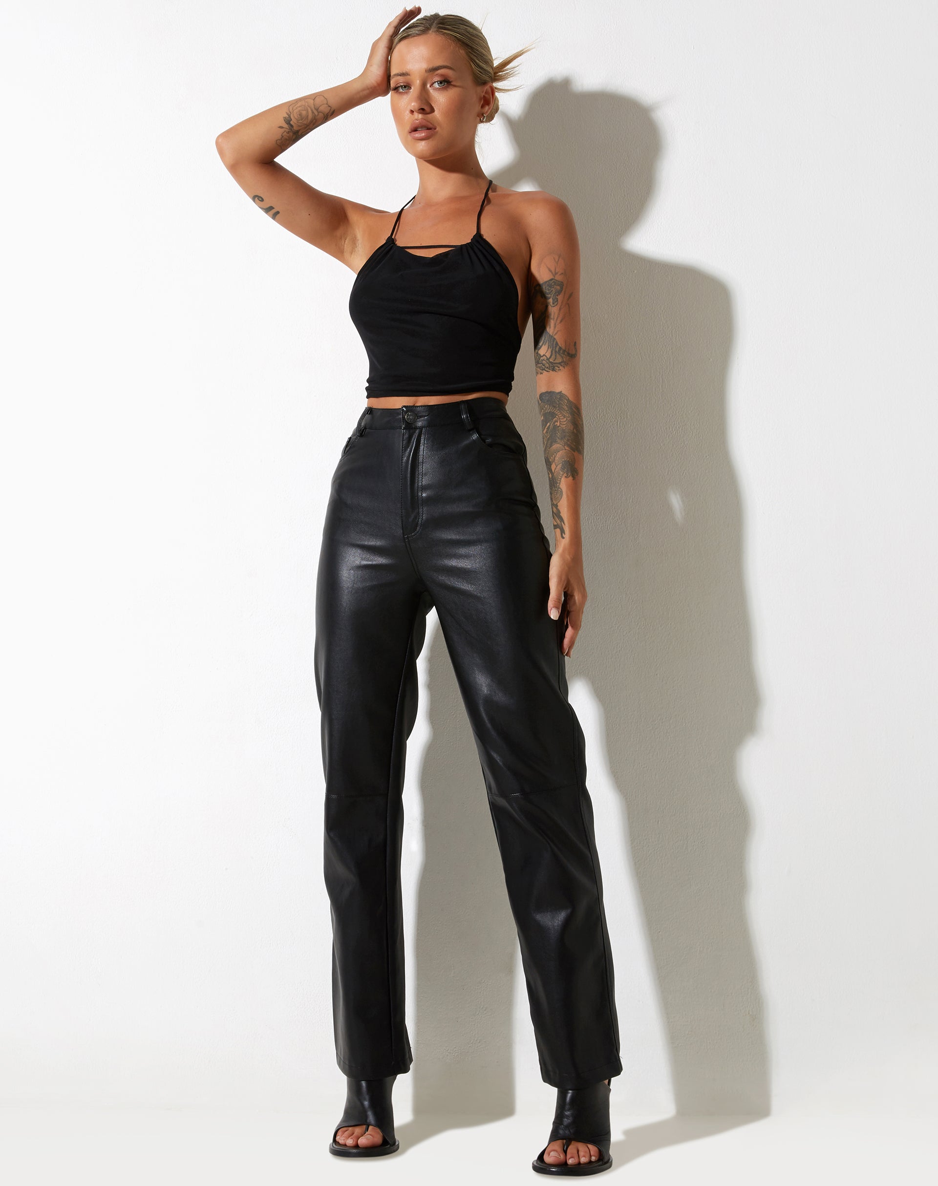 Bild von Salet Crop Top in Mesh Schwarz