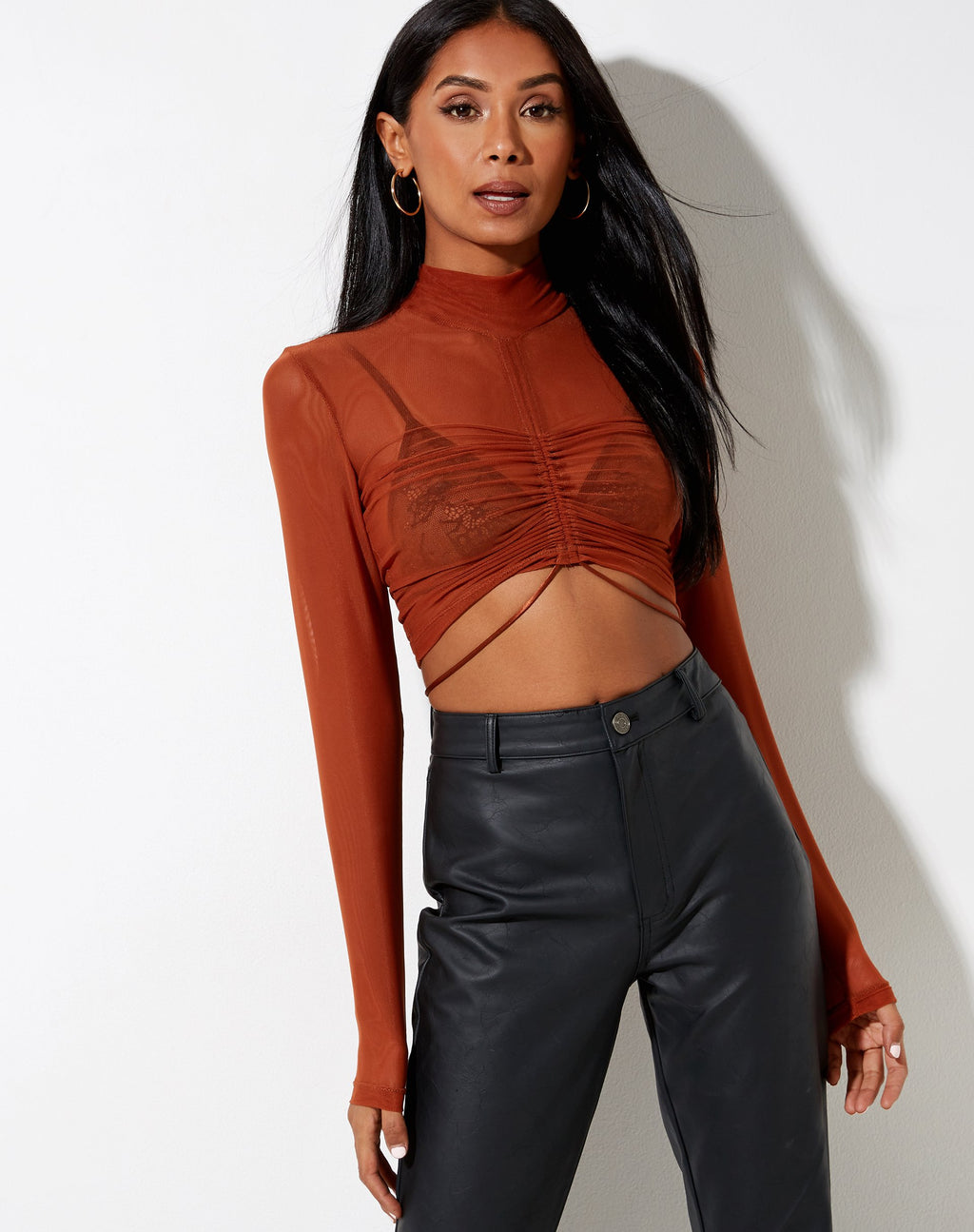 Sauja Crop Top aus Mesh Ziegelstein