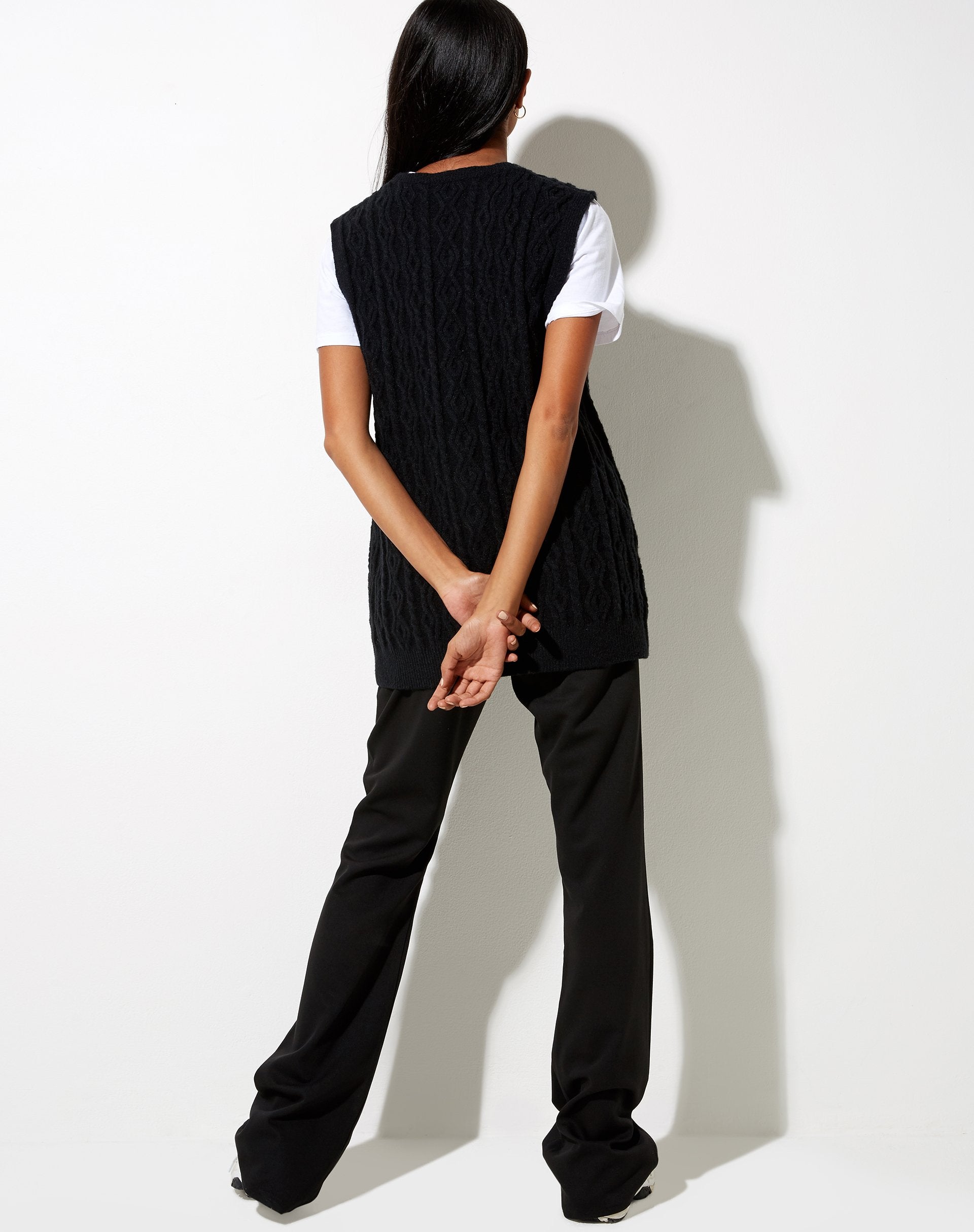 Bild von Selvi Cardi aus Strick Schwarz