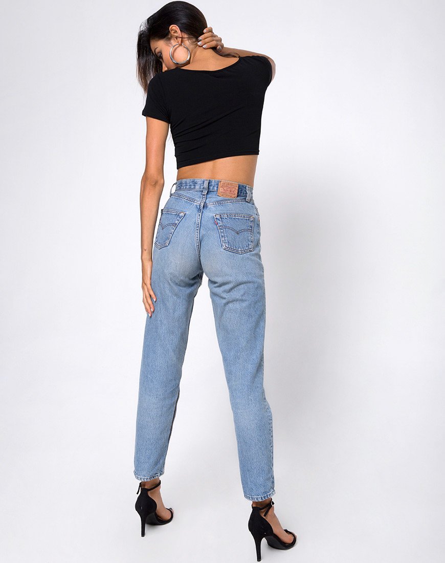 Bild von Shim Cutout Crop Top in Schwarz