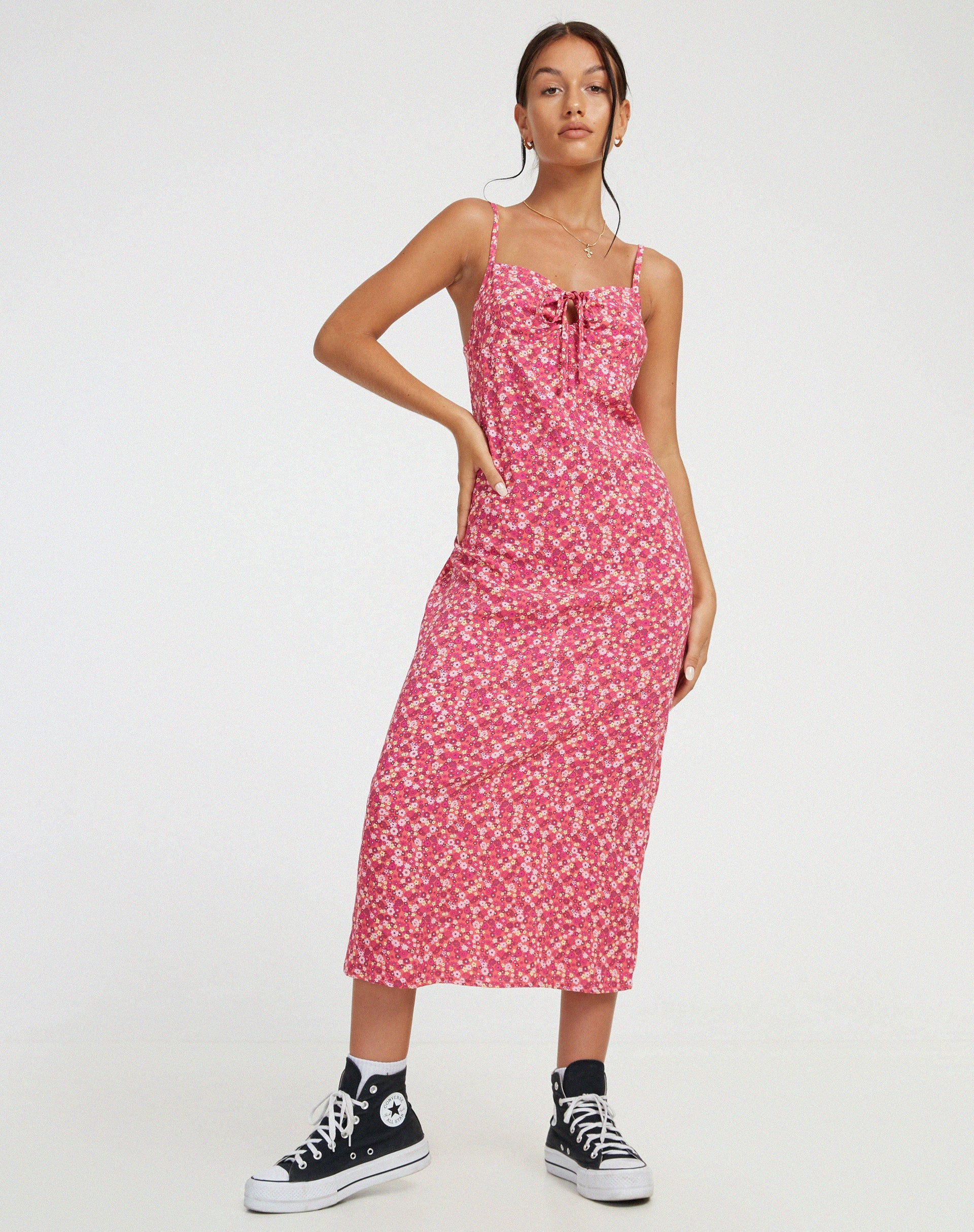 Bild von Shiori Midikleid in Ditsy Floral PinkShiori Midikleid in Ditsy Floral Pink
