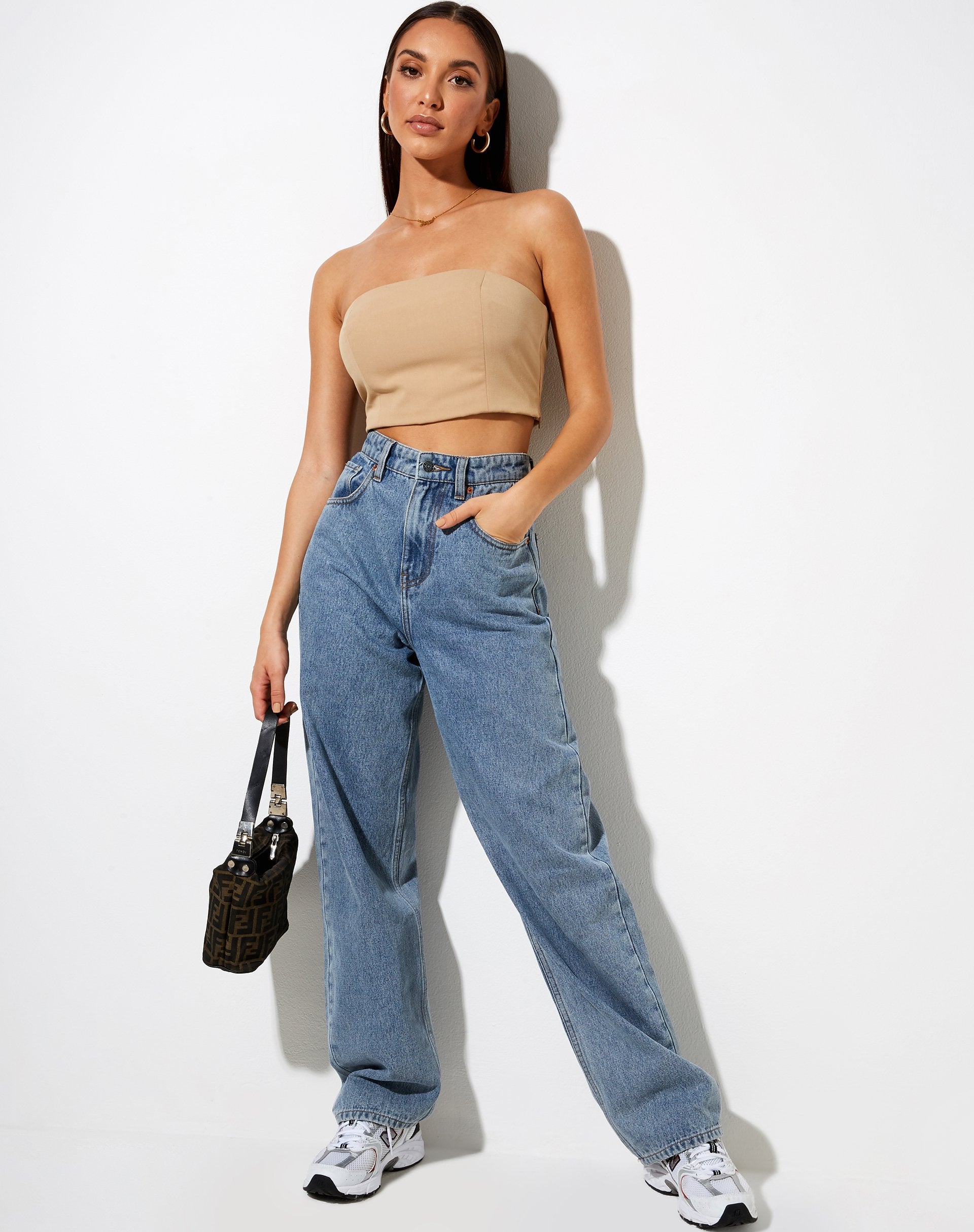 Bild von Shoki Bandeau Top in Mandel