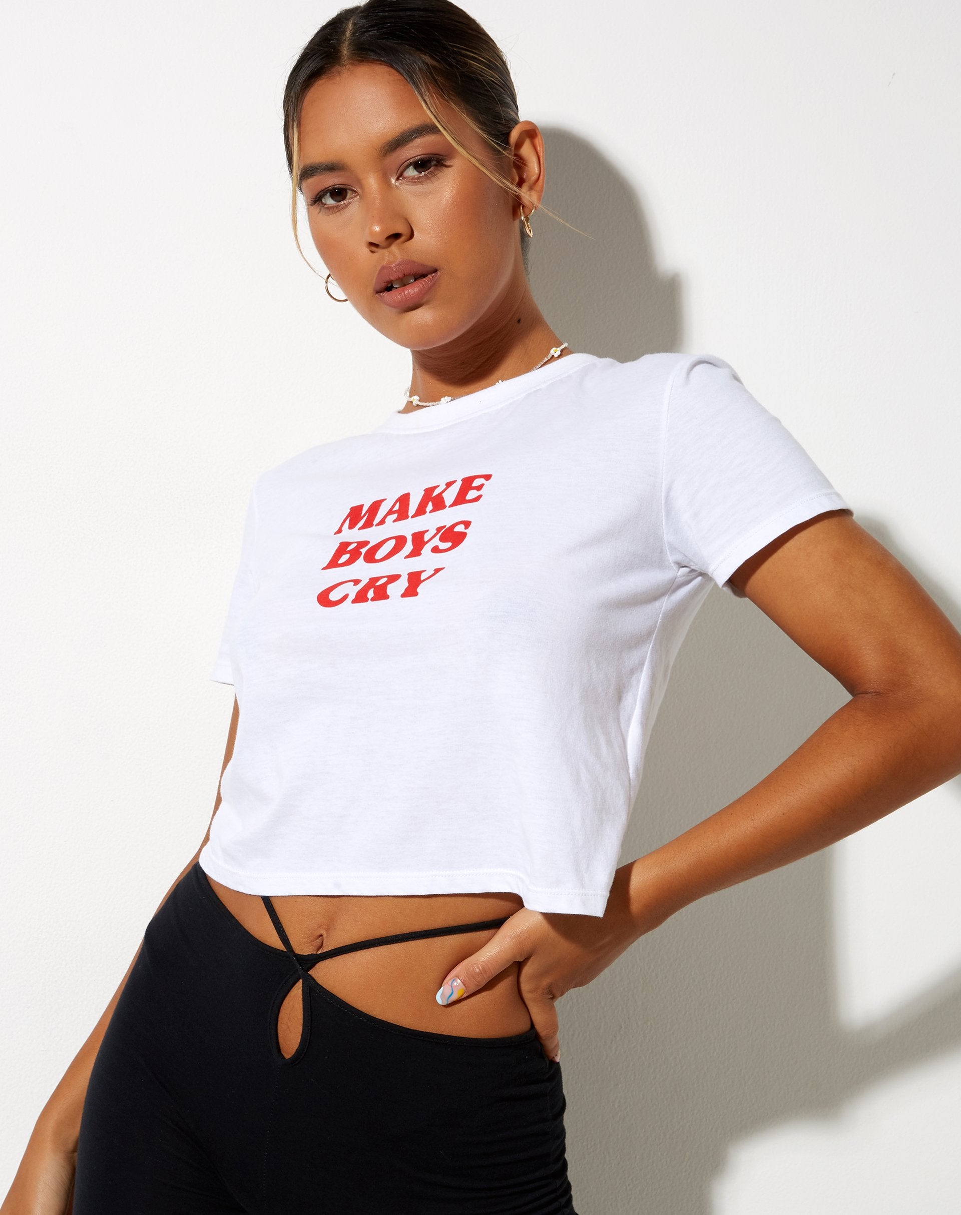 Bild von Shrunk Tee in Weiß Make Boys Cry