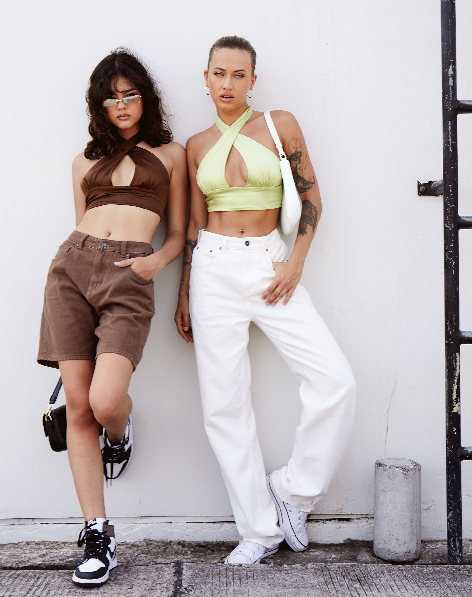 Bild von Silta Crop Top in Satin Chocolate