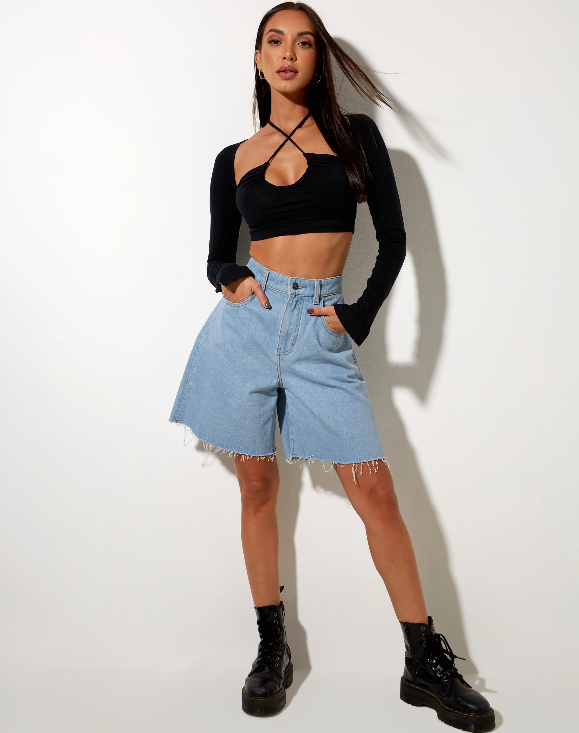 Bild von Sira Crop Top in Schwarz