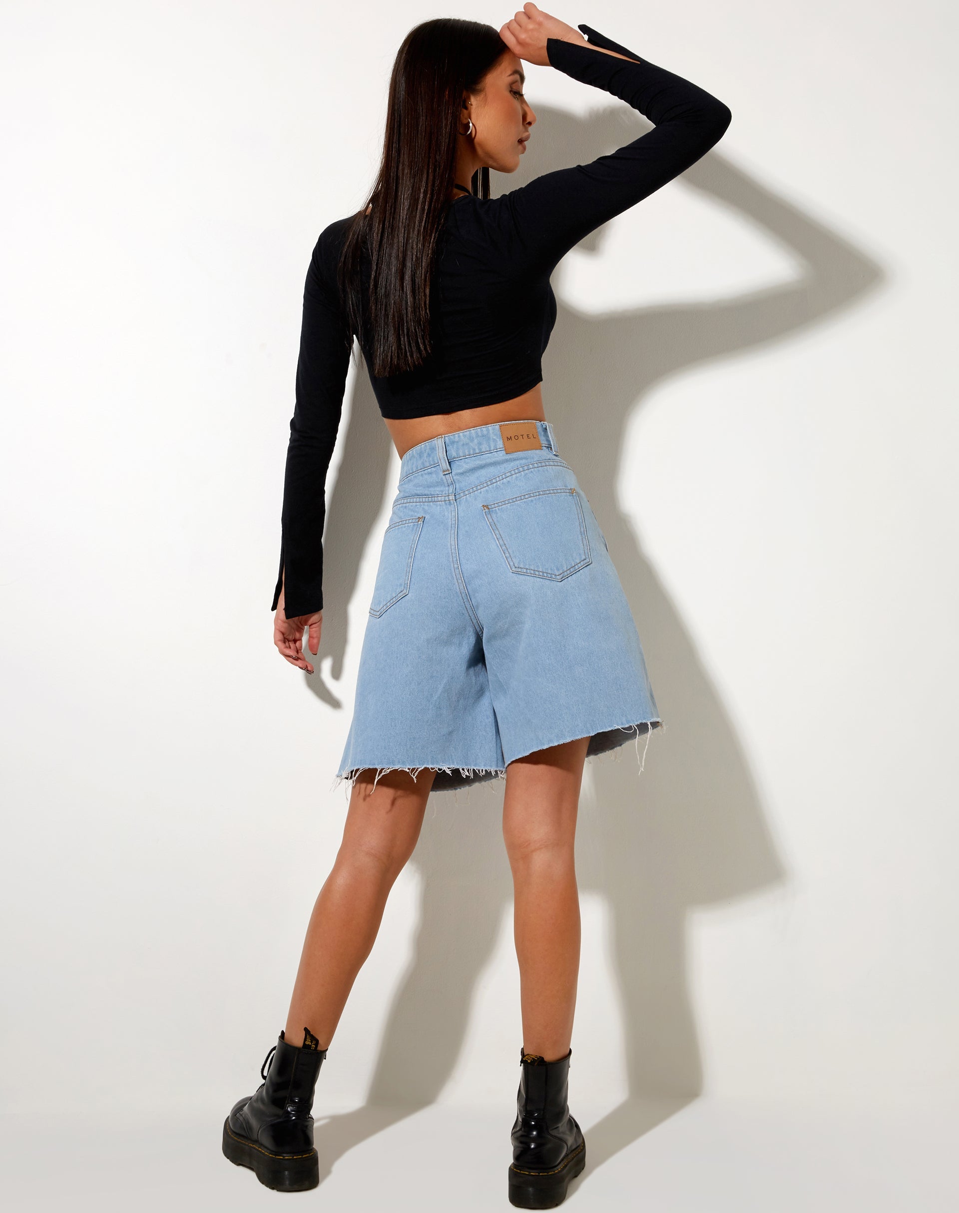 Bild von Sira Crop Top in Schwarz