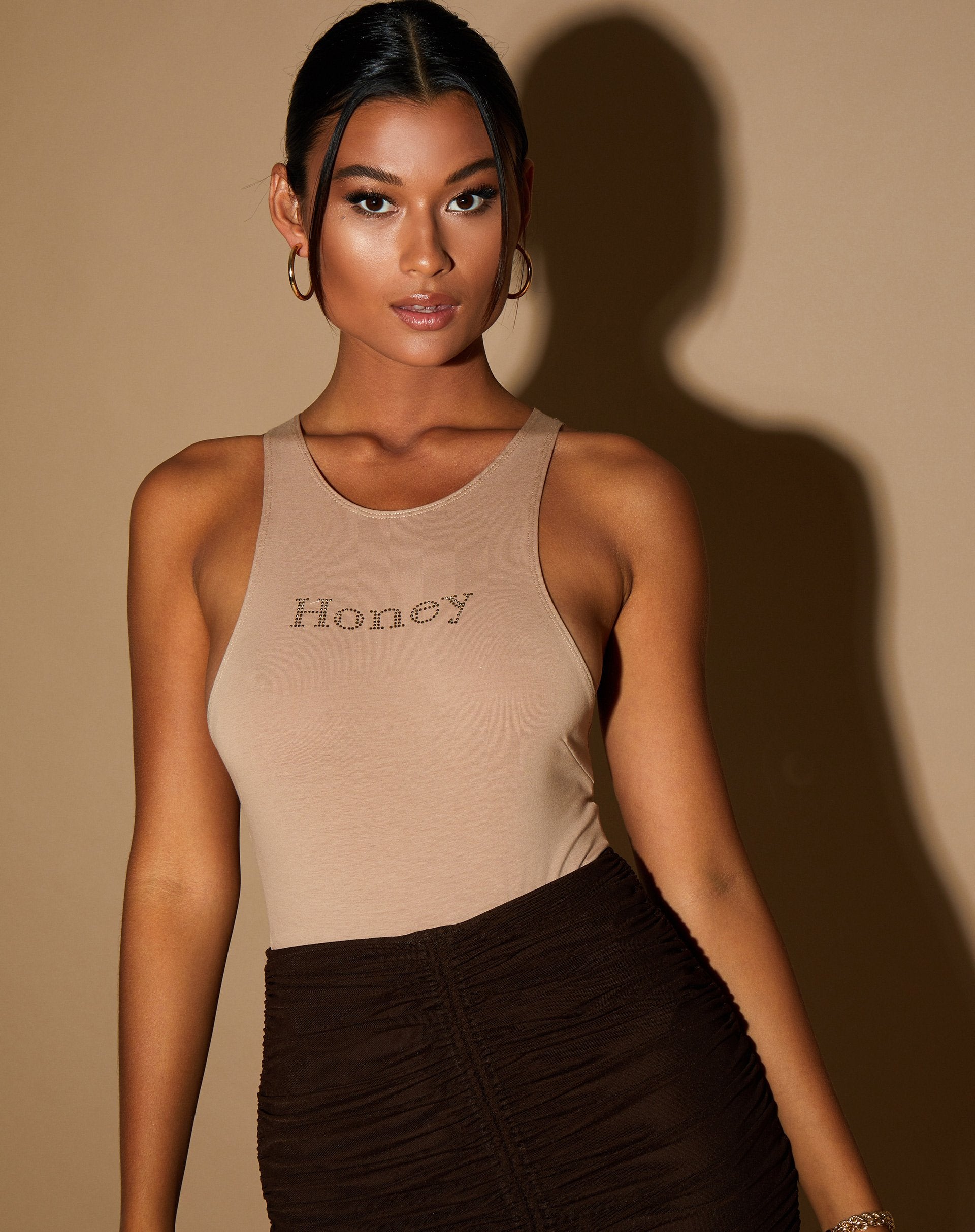 Image of Gavis Mieder in Tan Honig Diamante in Gold