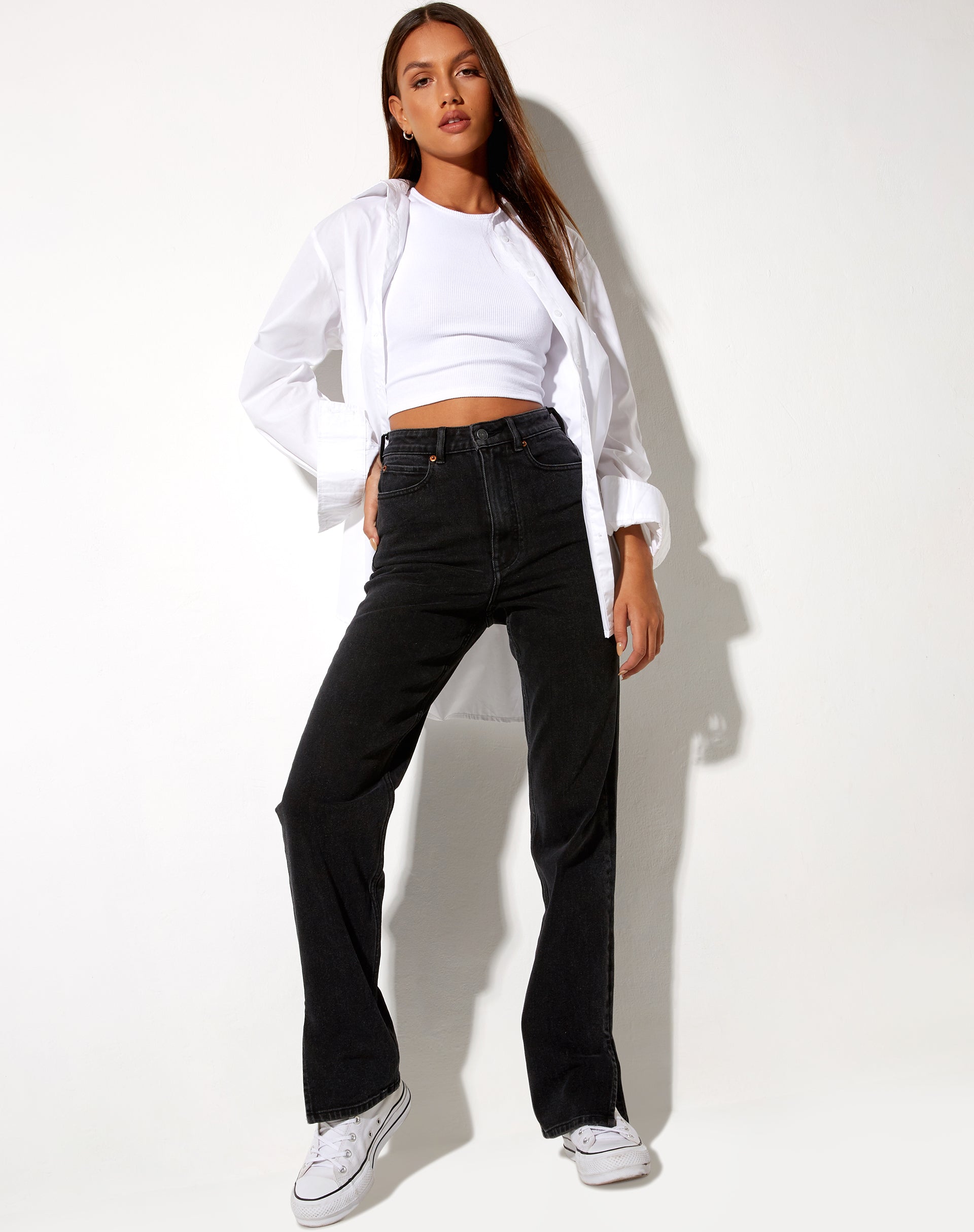 Bild von Straight Leg Jeans in schwarzer Waschung