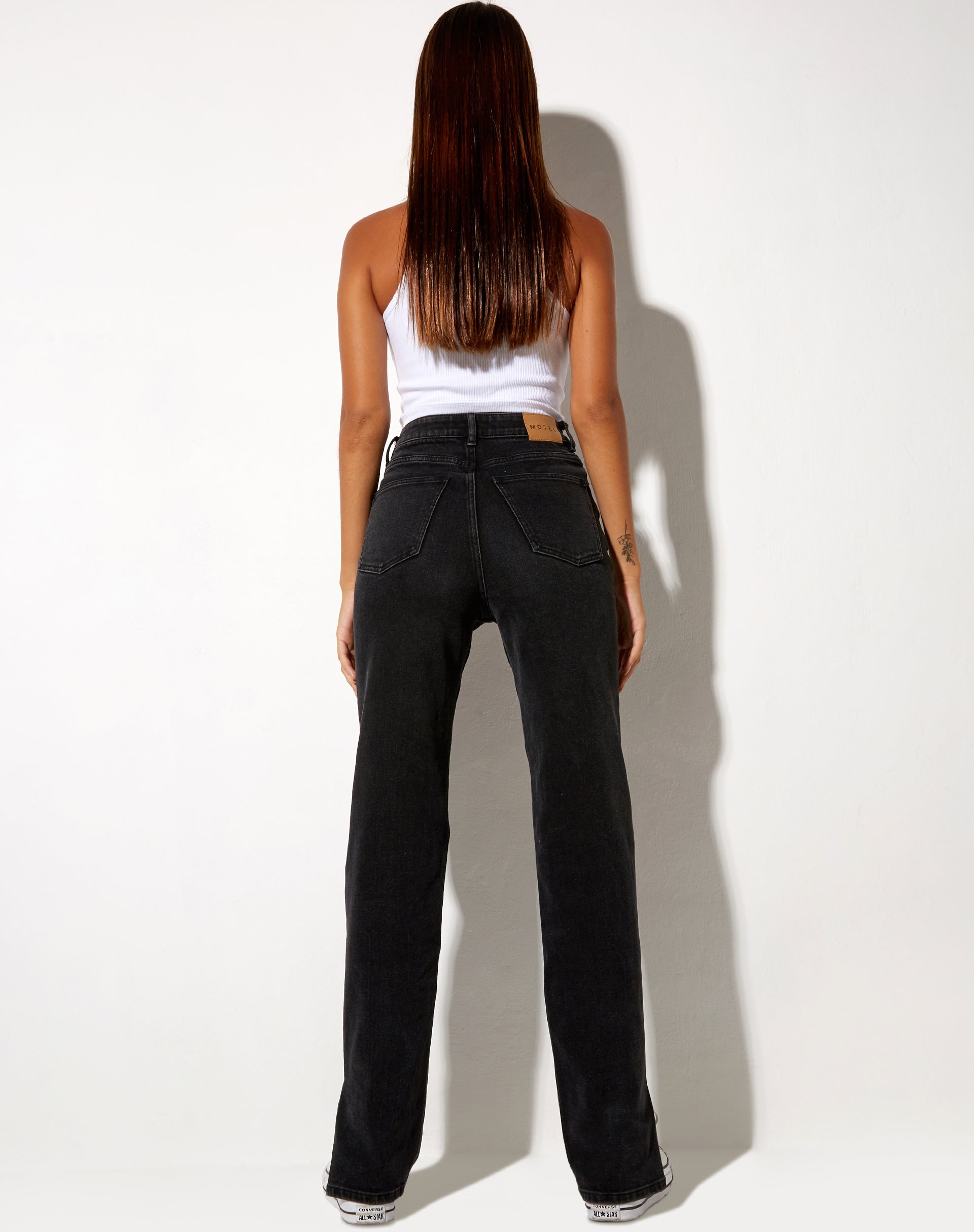 Bild von Straight Leg Jeans in schwarzer Waschung