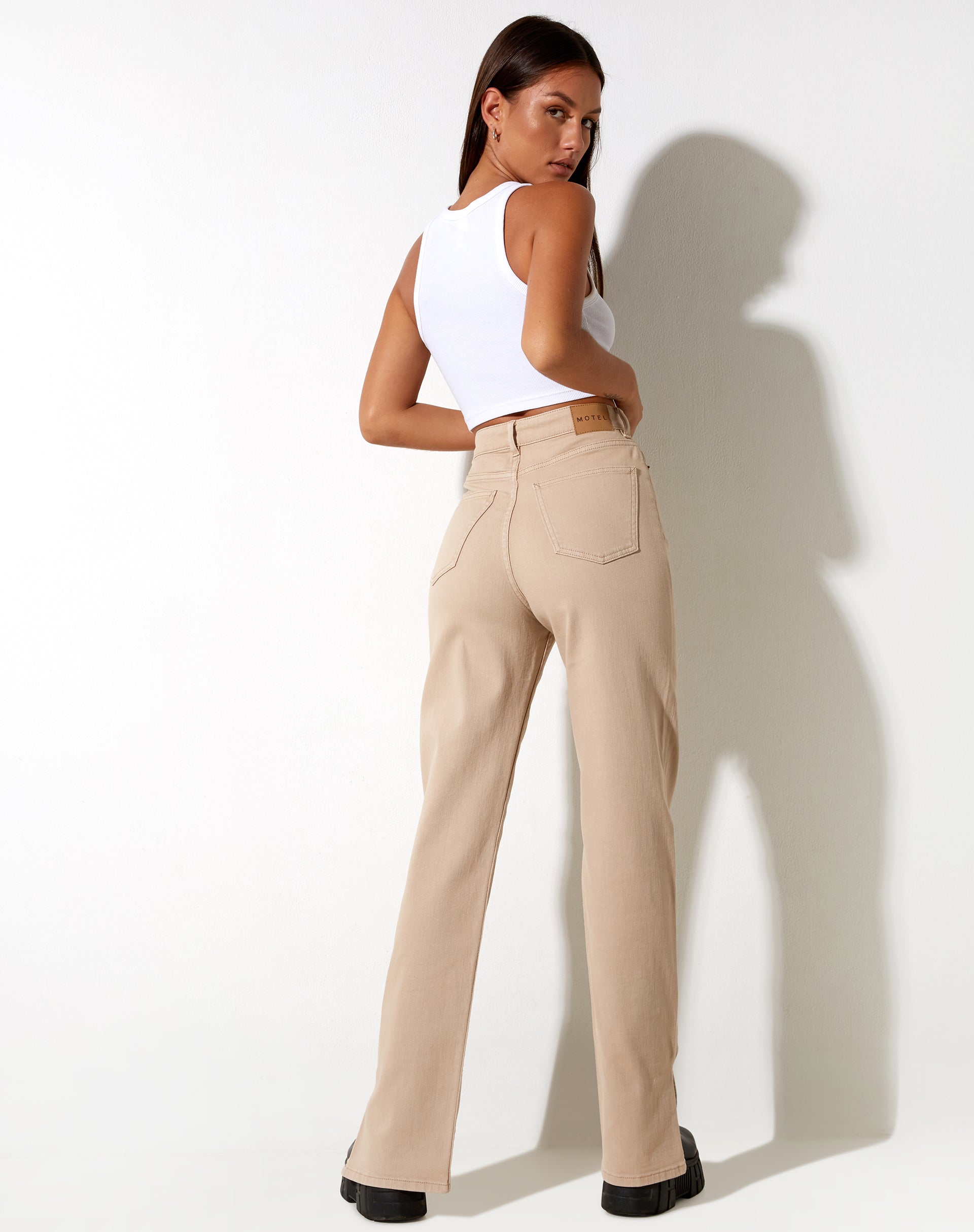 Bild von Straight Leg Jeans in Winter Sandwash
