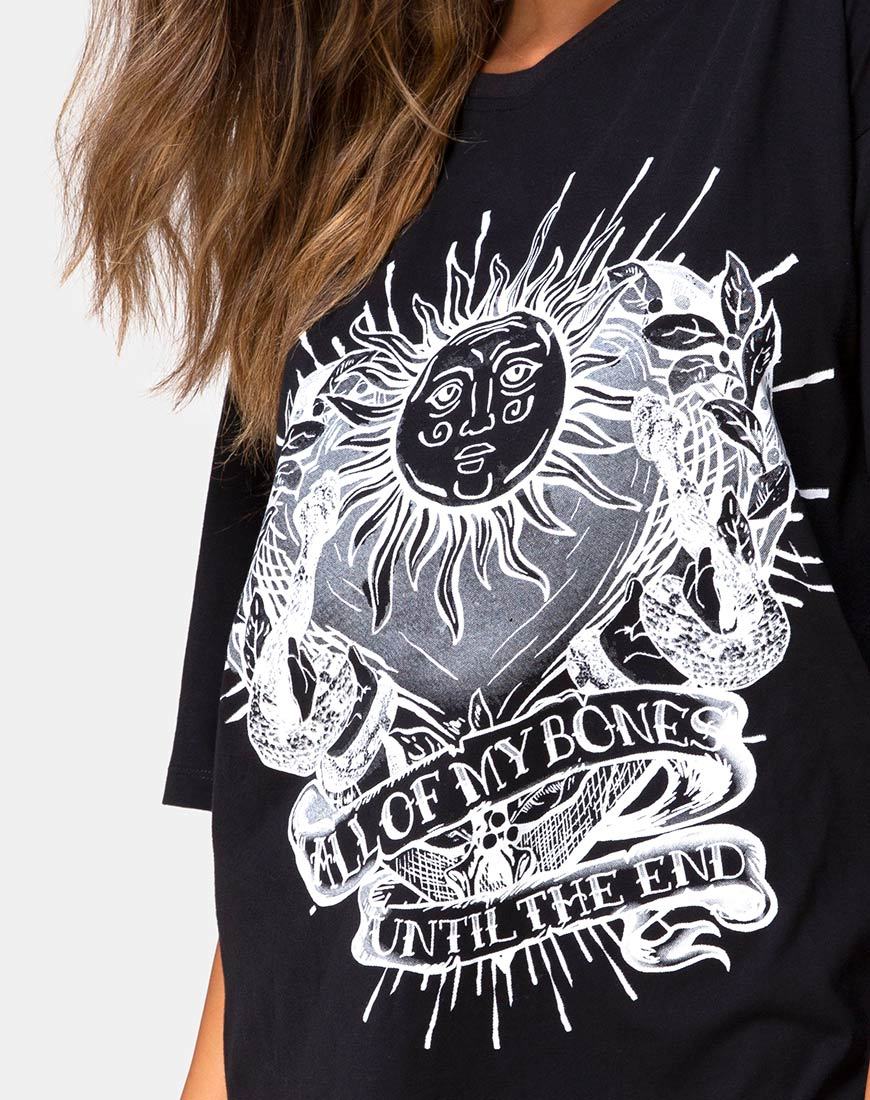 Bild von Sunny Kiss Tee in Schwarz All of My bones